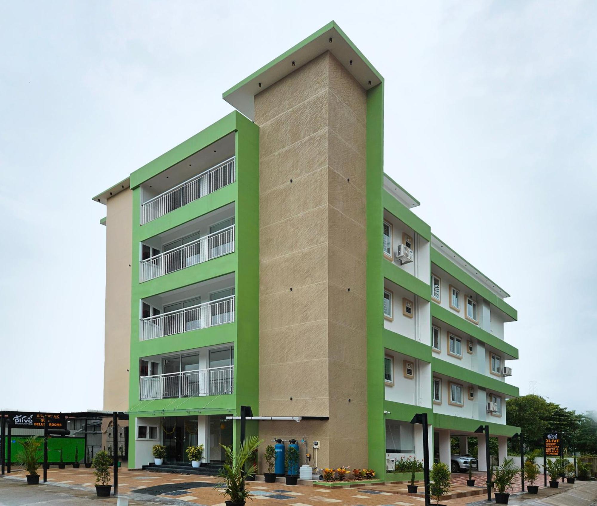 Olive Residence, Near Lakeshore Hospital