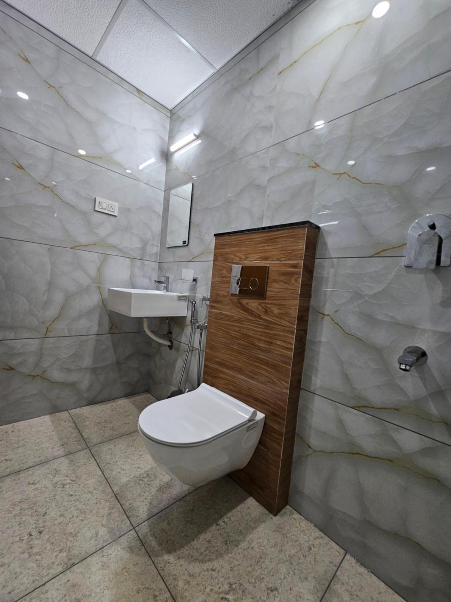 Apartment Olive Residence, Near Lakeshore Hospital Kochi