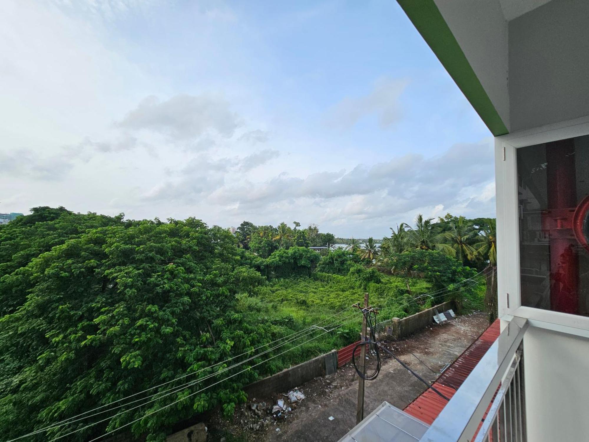 Olive Residence, Near Lakeshore Hospital Apartment Kochi