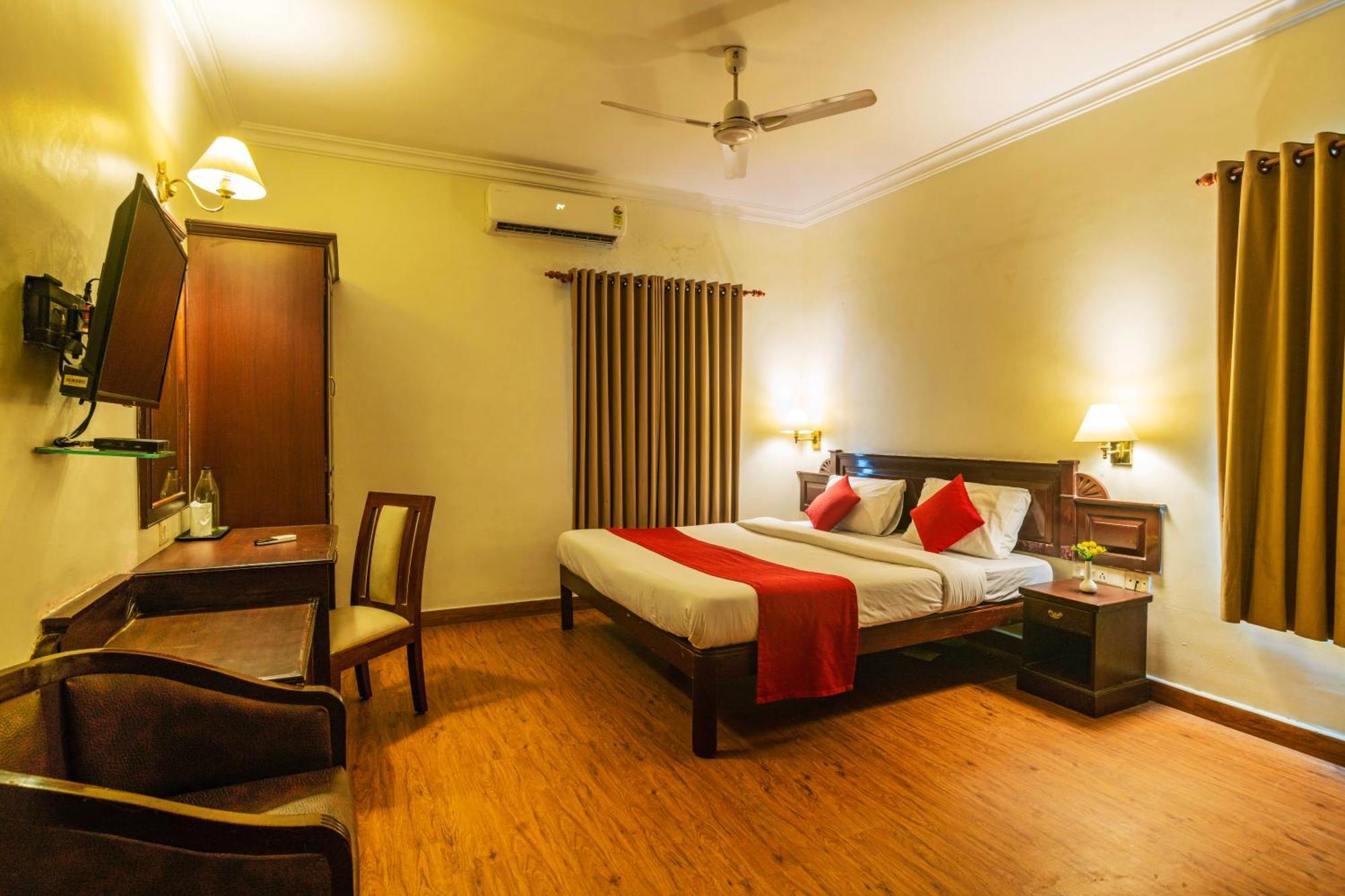 Hotel Archana 3*