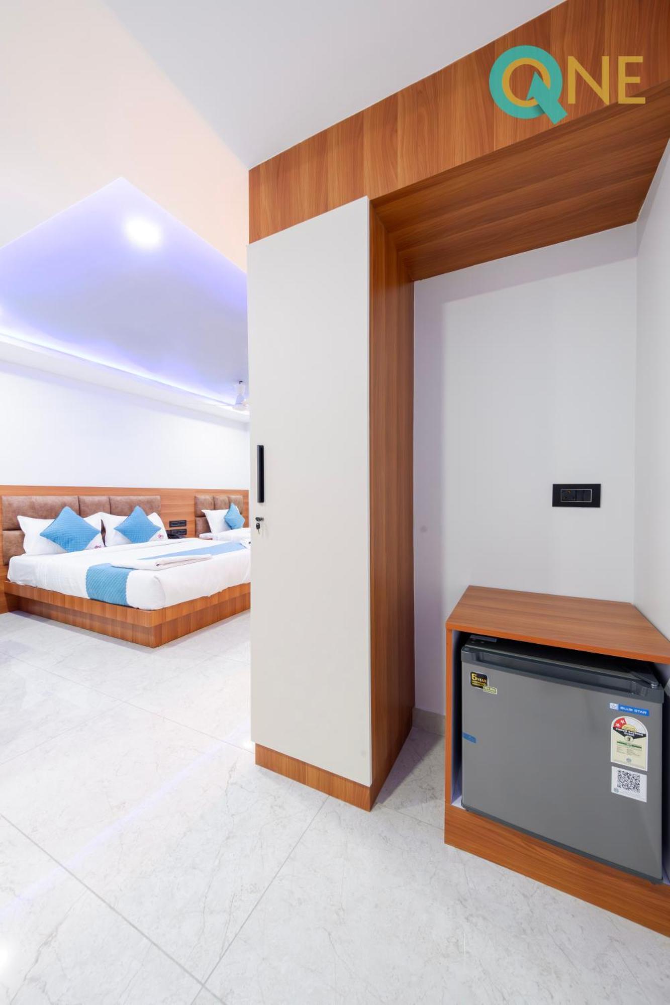 Hotel Q One Plaza 4*