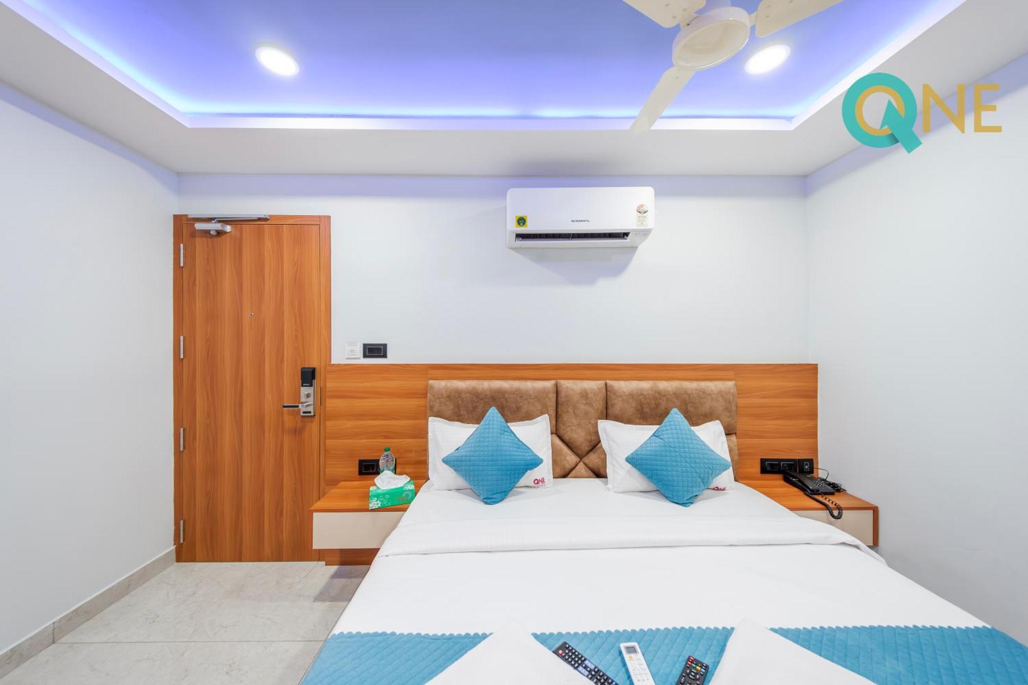Q One Plaza Hotel Kochi