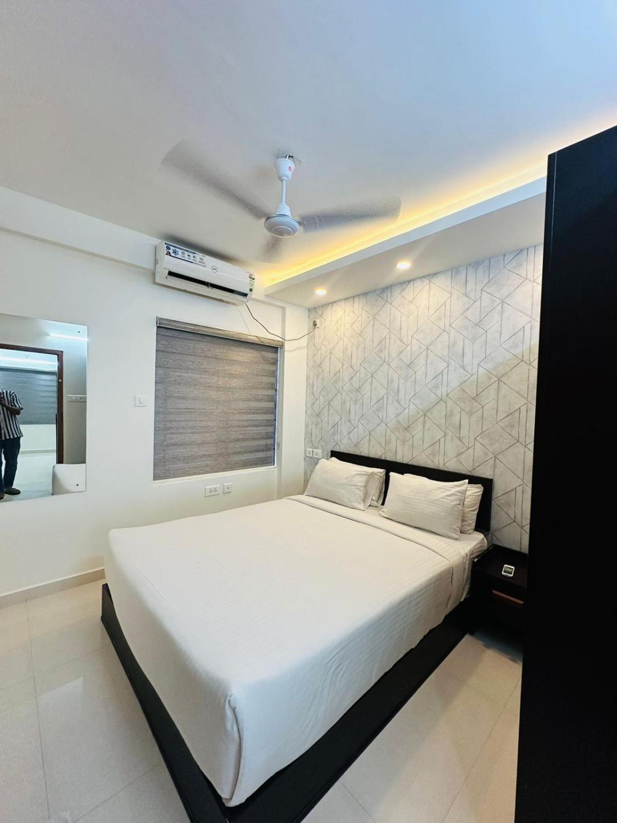 Hotel Nujoom &
