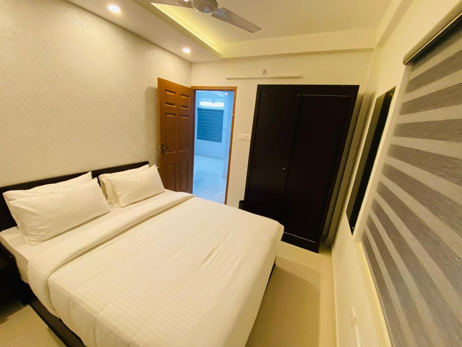 Hotel Nujoom &