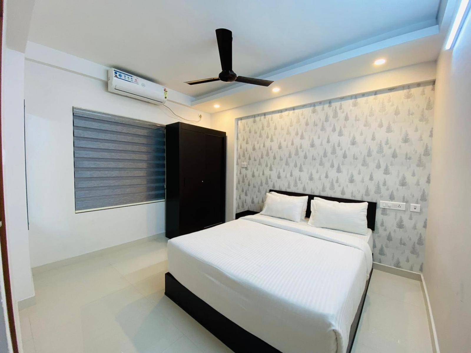 Nujoom & 3* Kochi