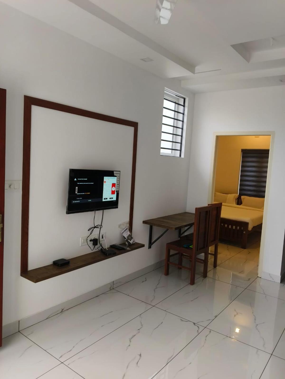 Salite Service Apartment *