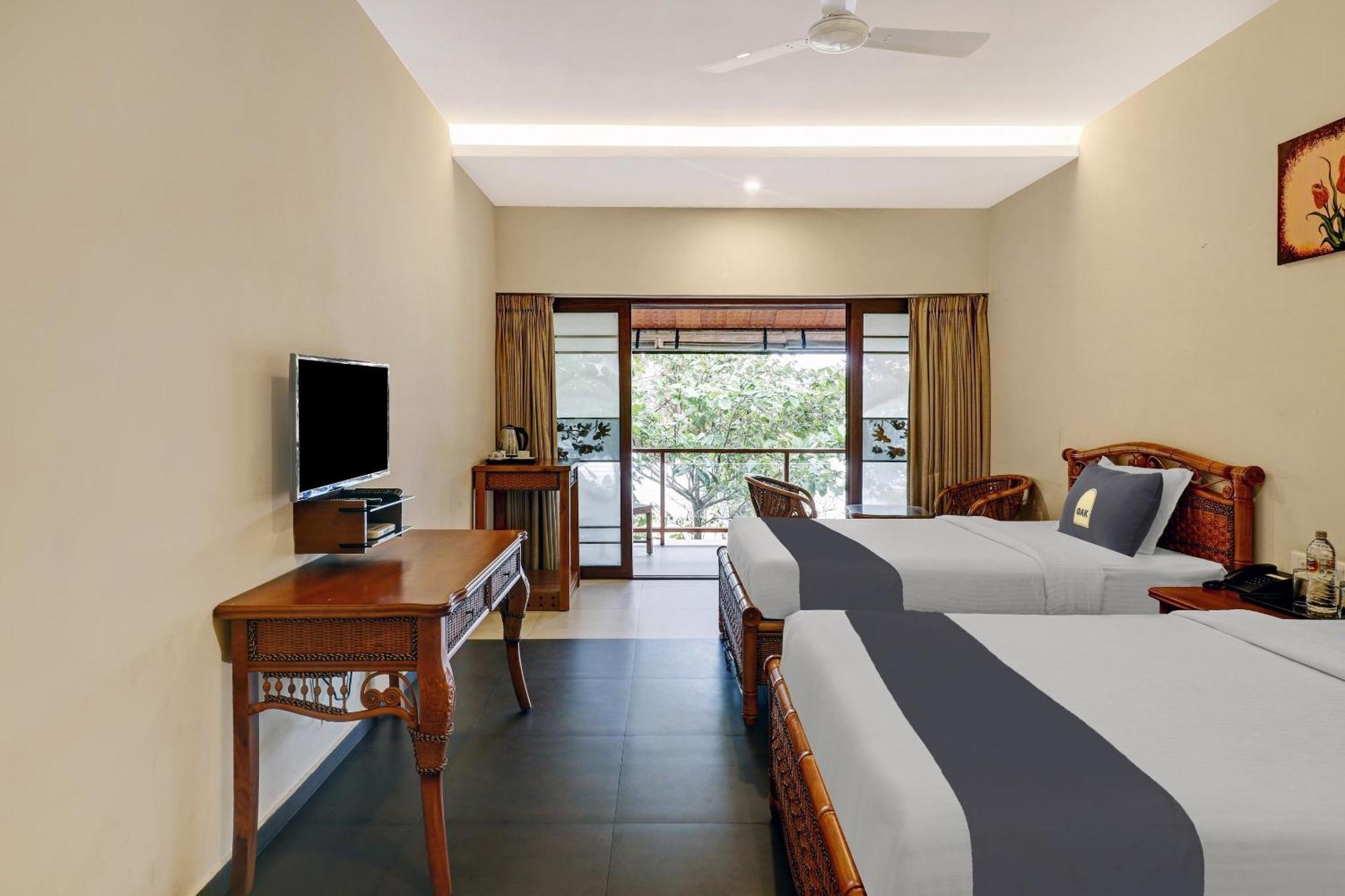 Townhouse Oak Edassery's Sealine Hotel 4*