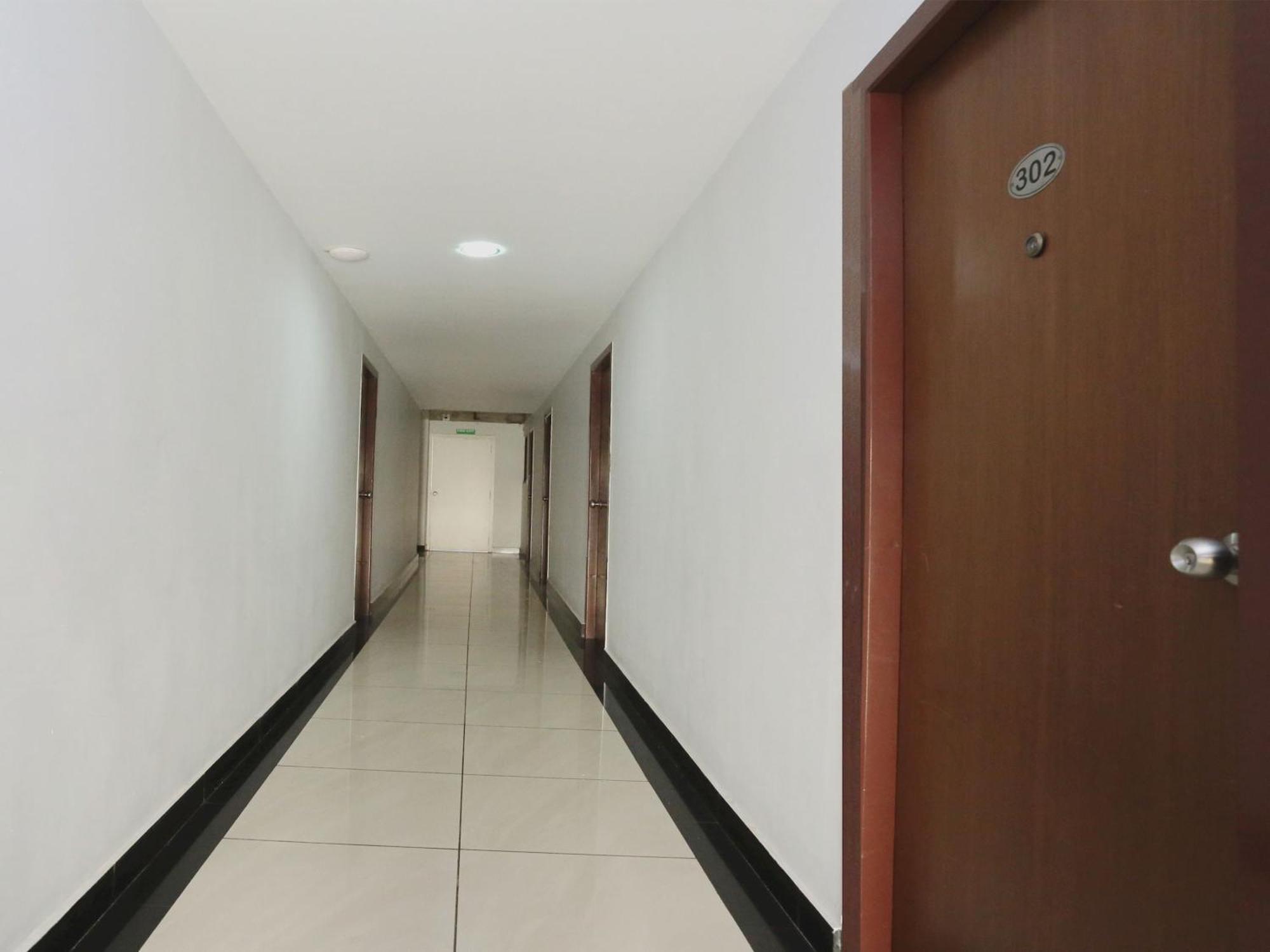 Hotel Super Townhouse Malabar Illam Kochi