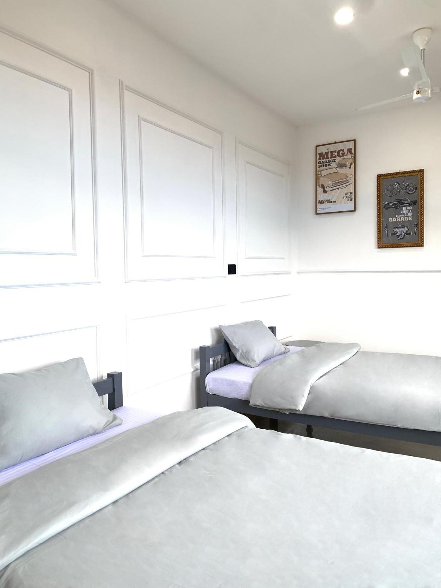 Boutique Room- Honda City-house Guest house *