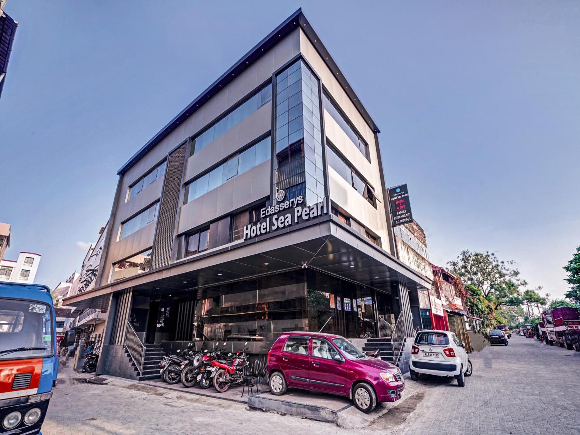 Super Townhouse Edasserys Sea Pearl 4*