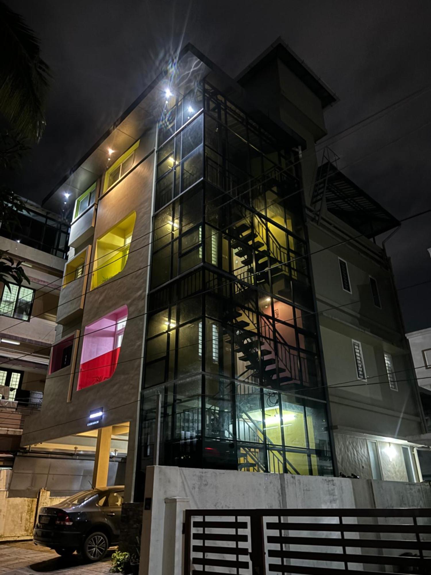 Hotel Uniro & Packages Kochi