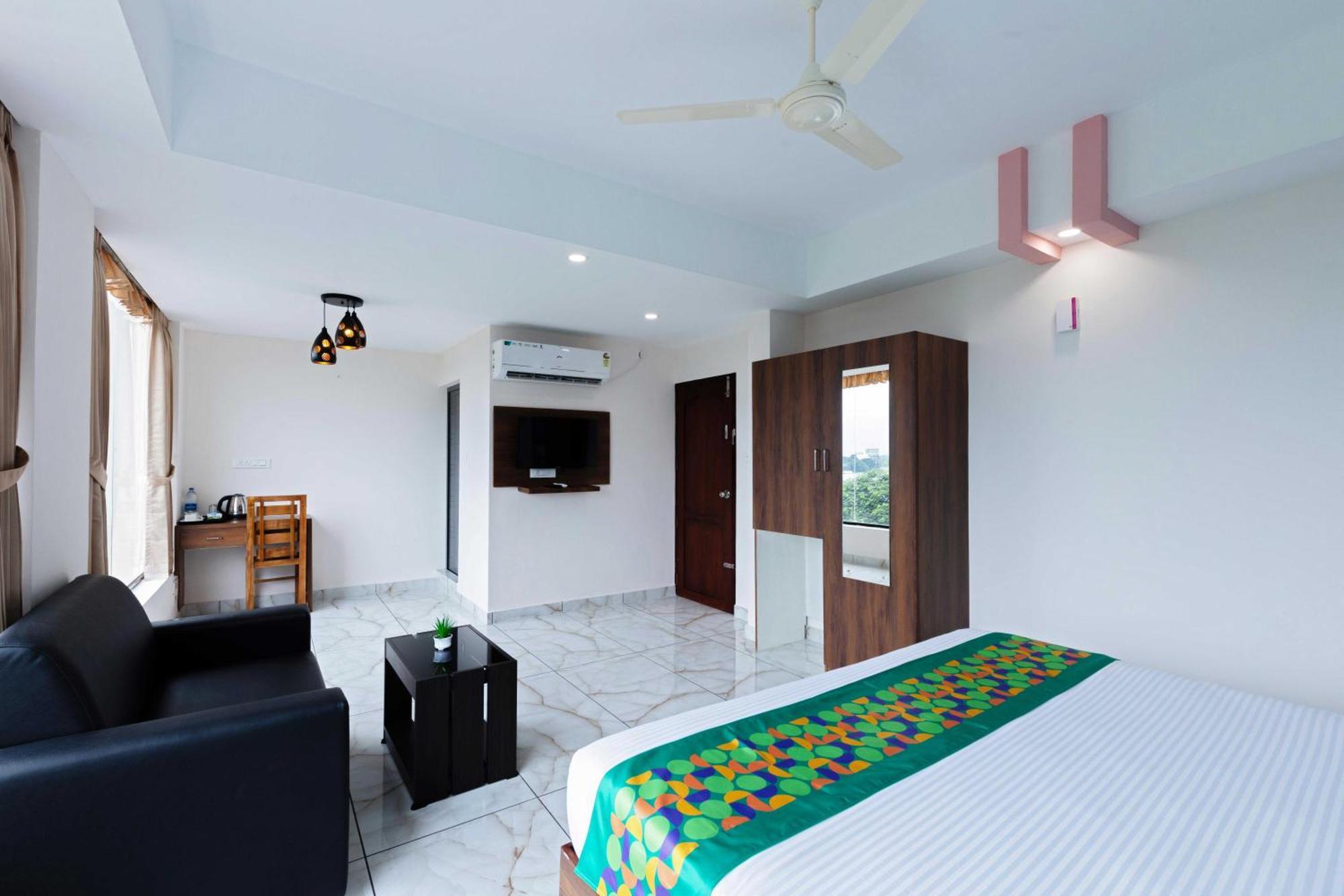 Treebo Airsuite Airport Hotel Kochi