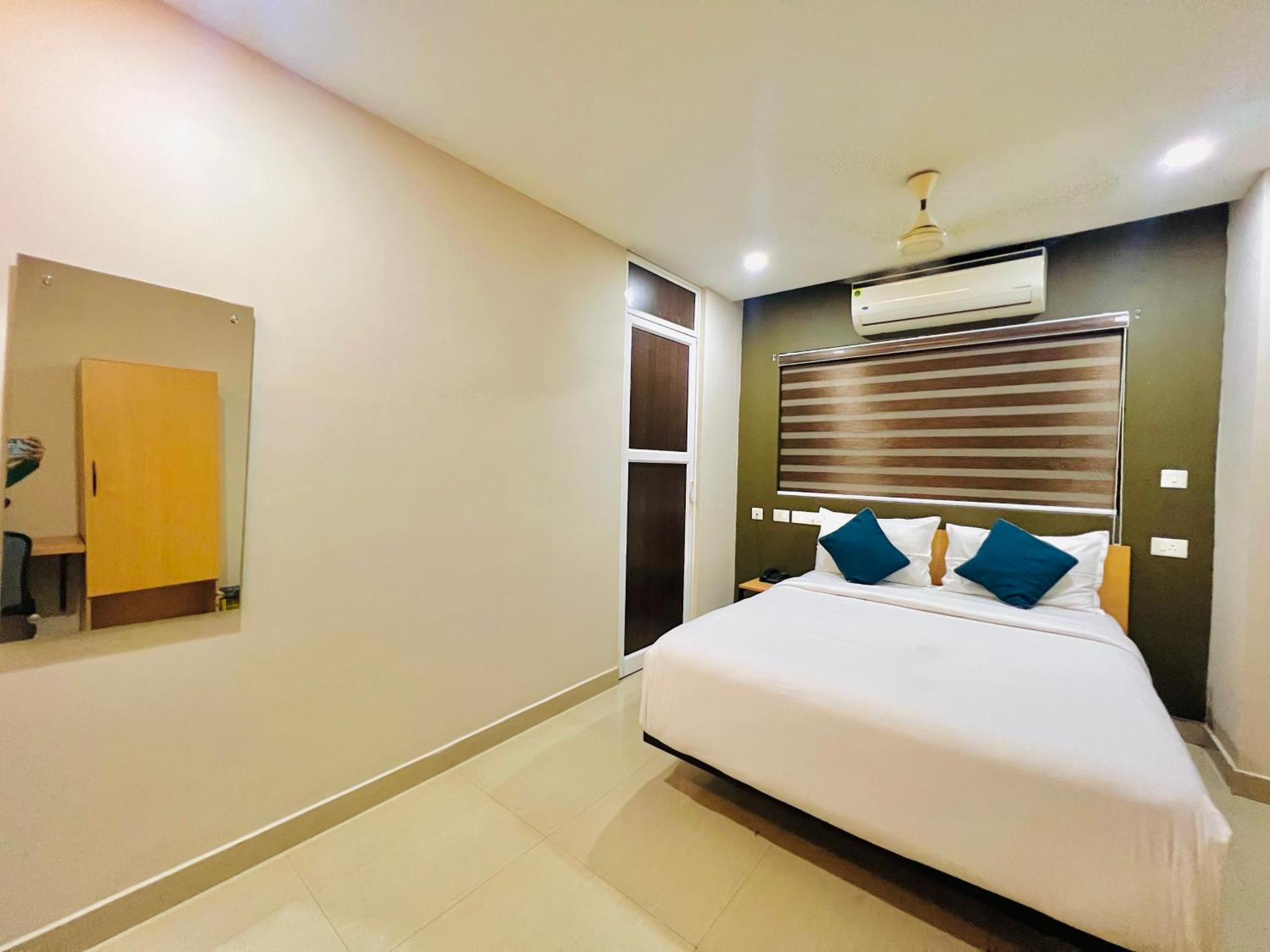 Hotel Bella By D2v Kochi