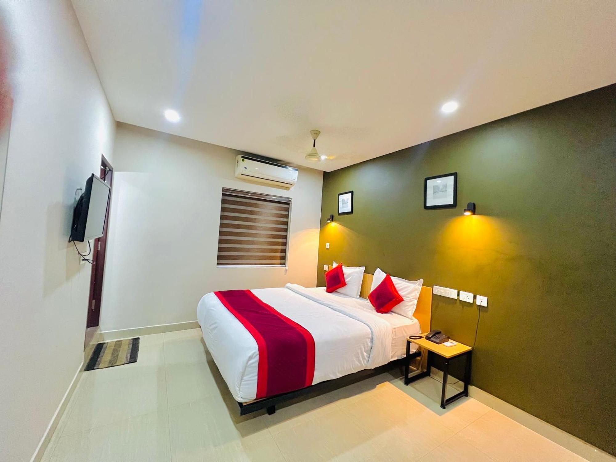 Hotel Bella By D2v 3*
