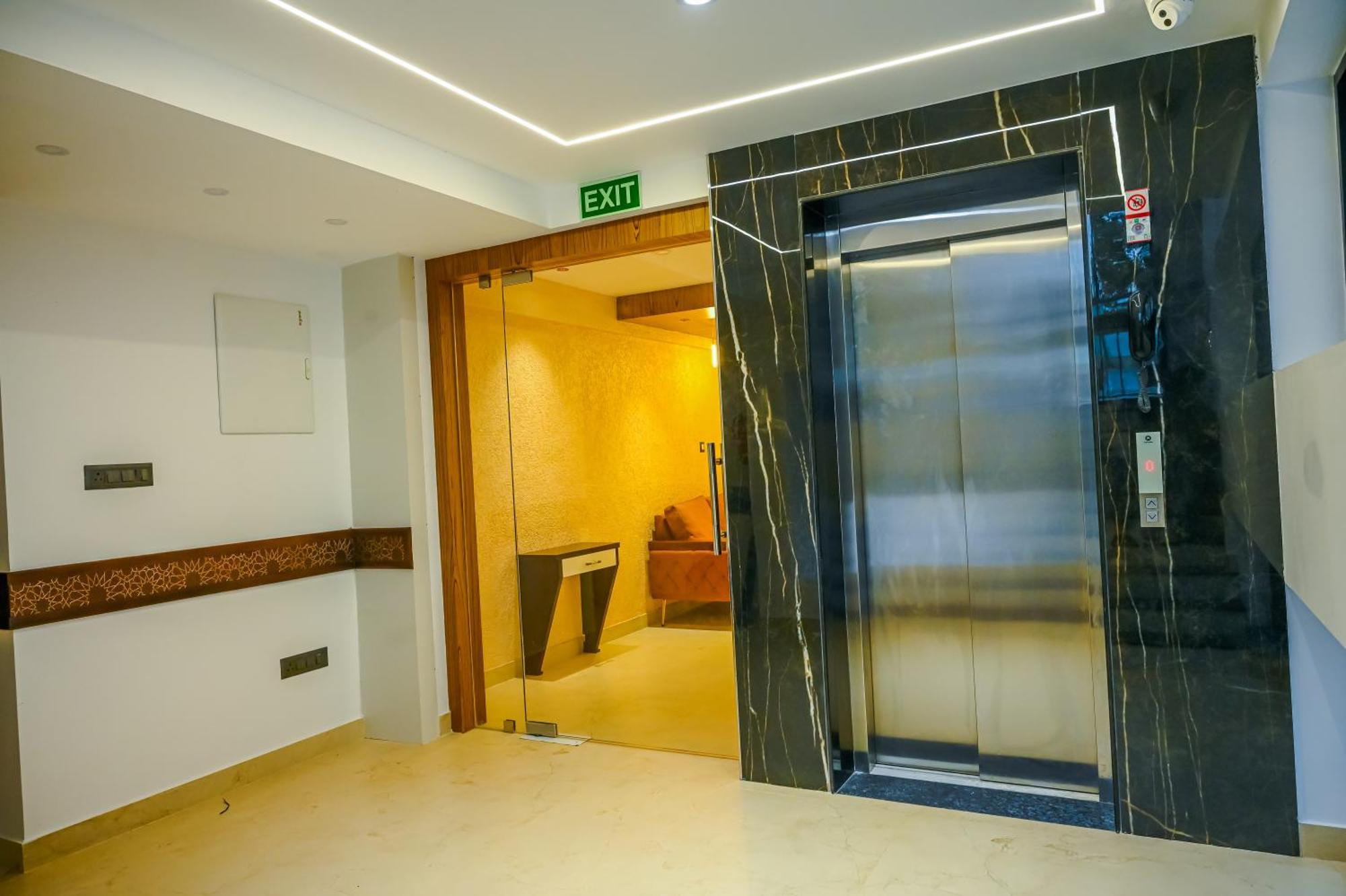 Manhas Olympus Hotel
