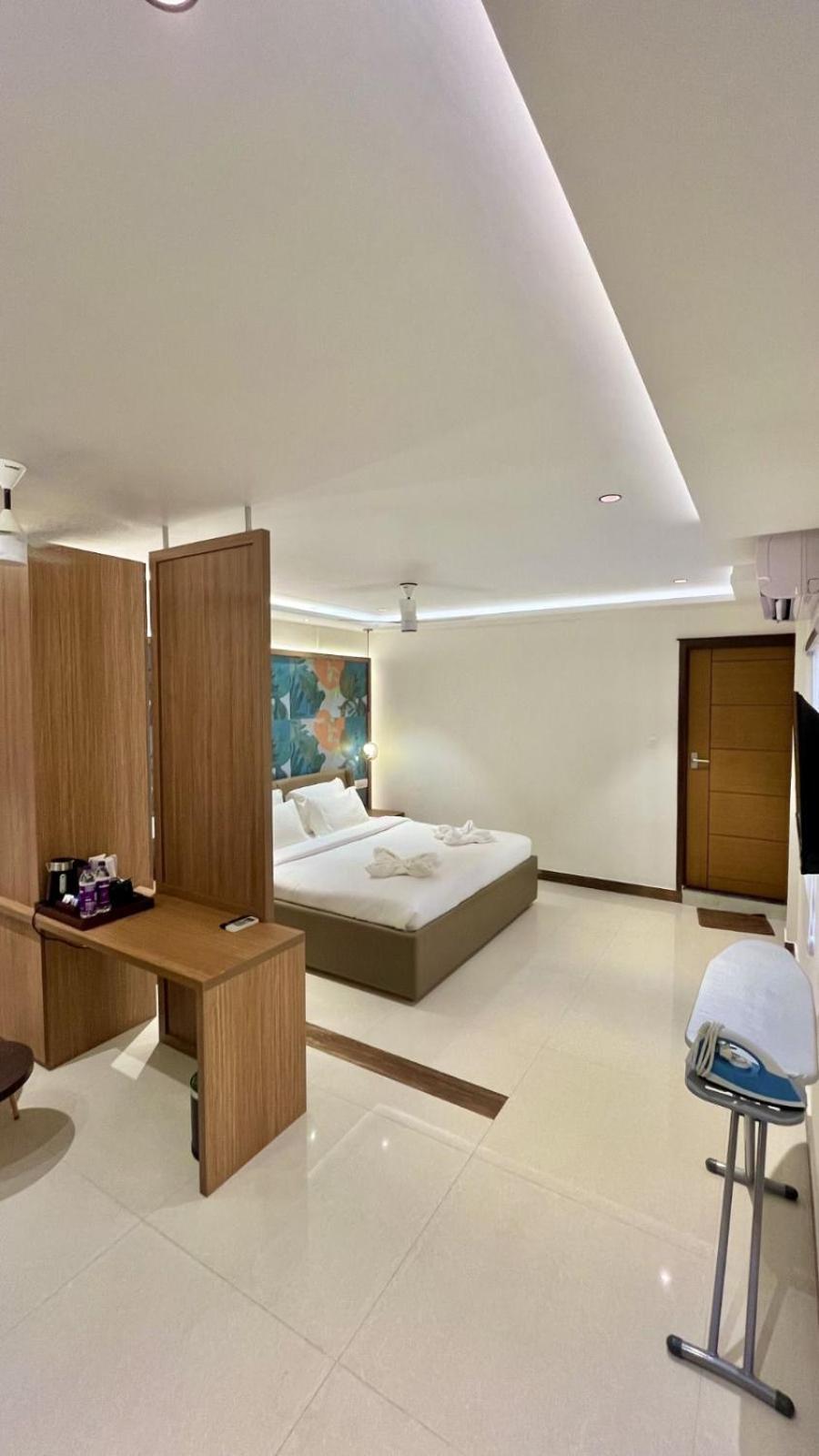 Hotel Pearl Palace Kochi