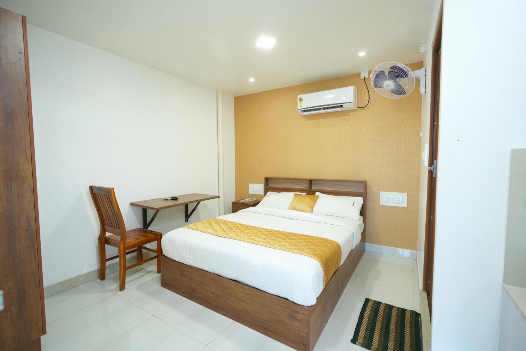 Amsher Suit Lulu Mall Road 3* Kochi