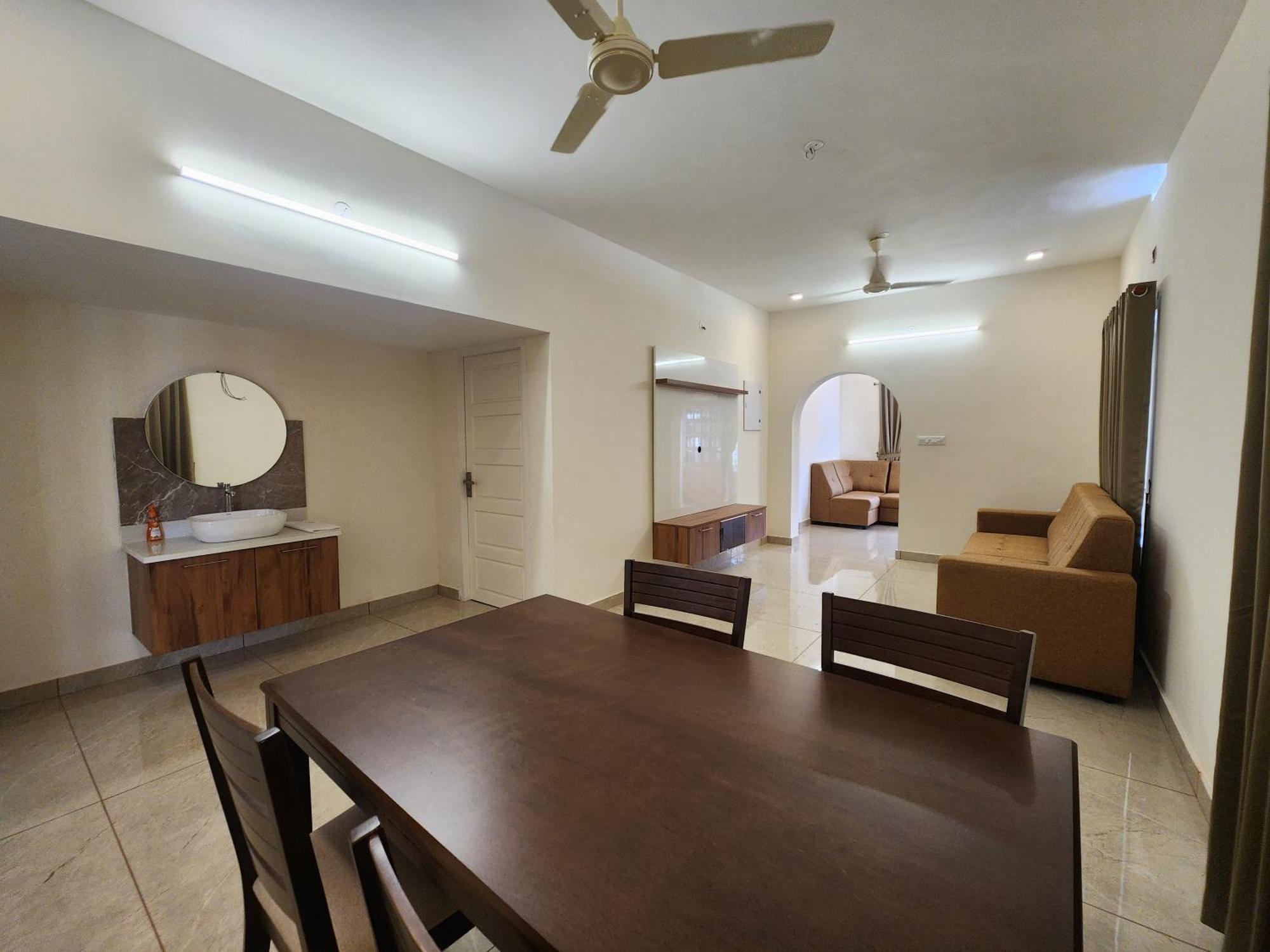 Reymah Homes Family Bookings Only * Kochi
