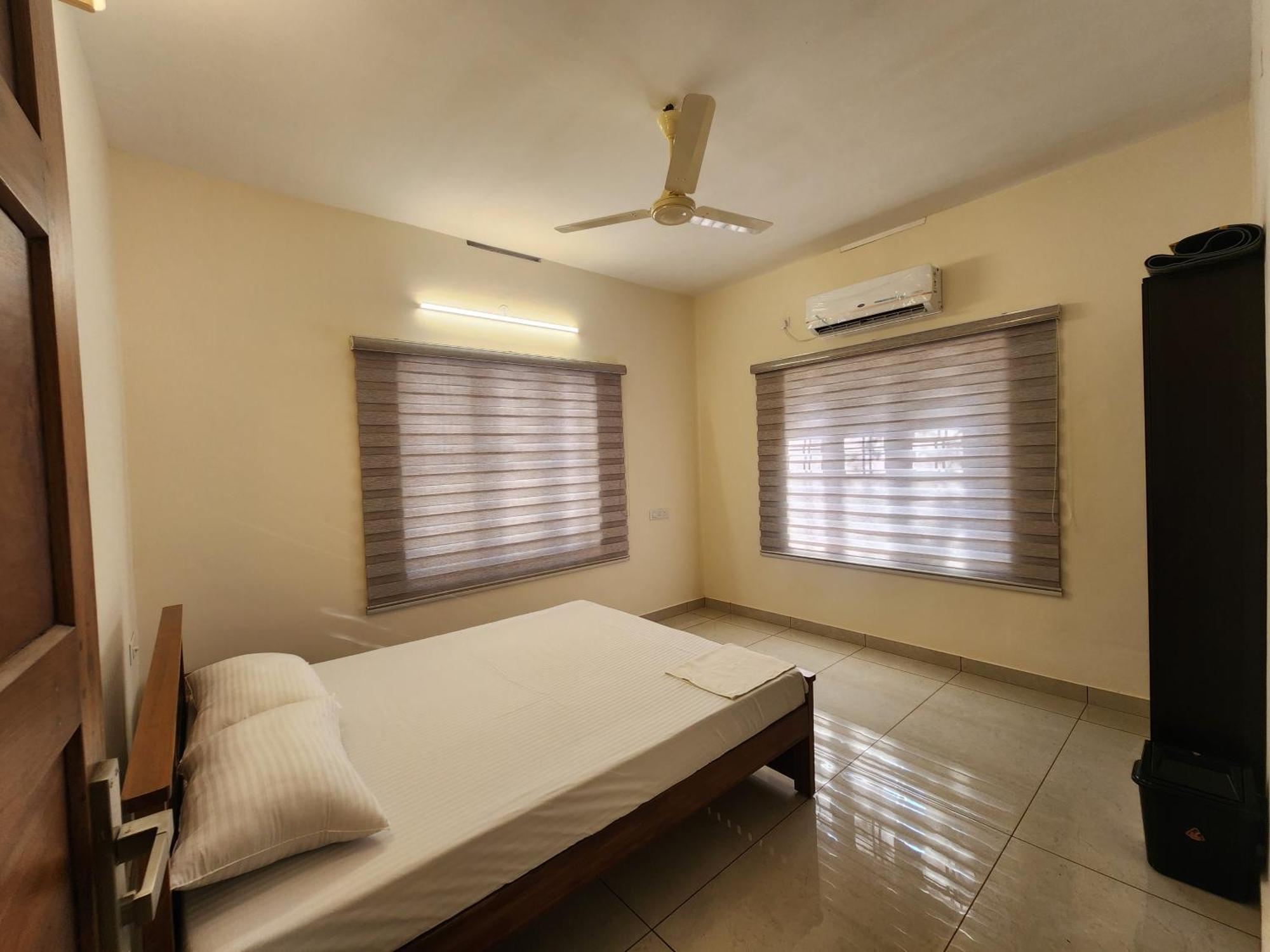 Reymah Homes Family Bookings Only Apartment Kochi
