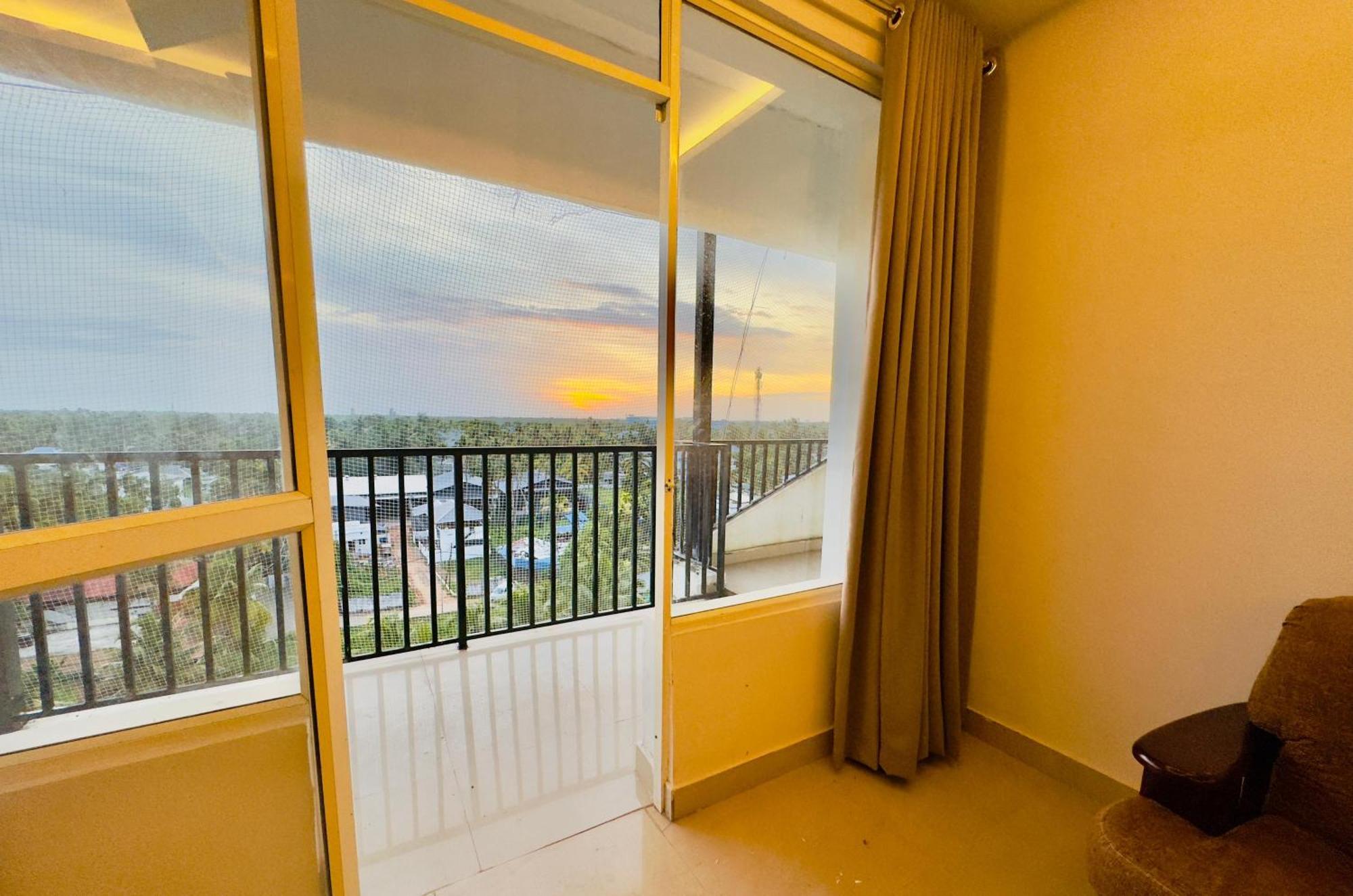 Apartment Veu Ragamalika Cochin Near Lakeshore Hospital