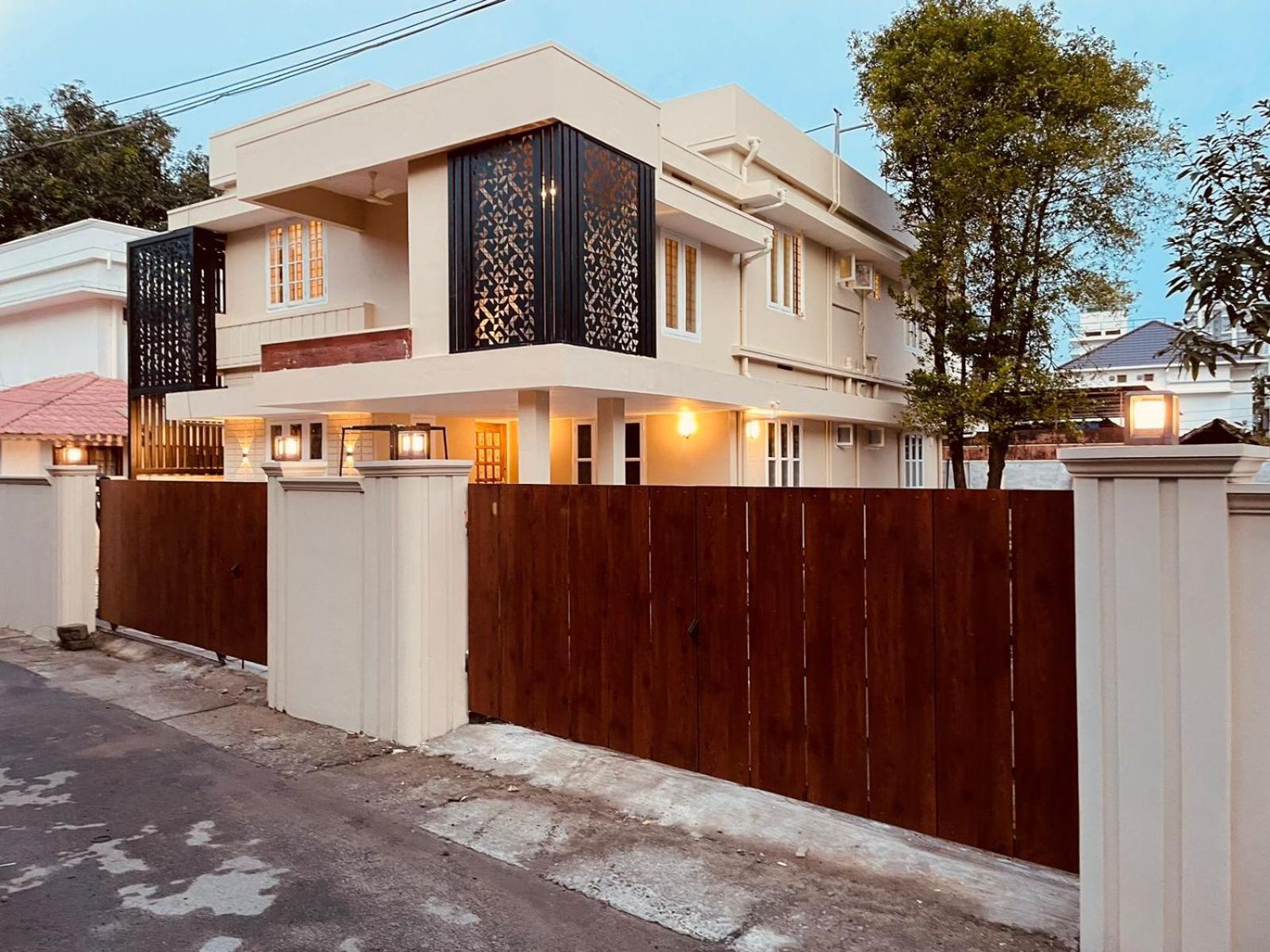Reymah Homes Family Bookings Only Apartment *
