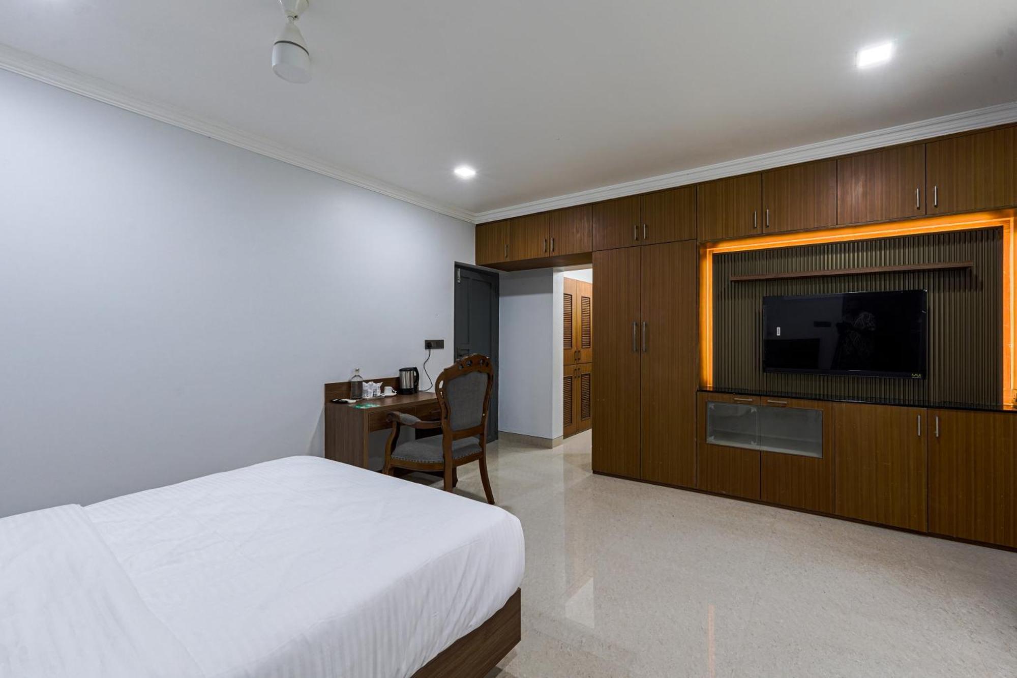 Eve Nest Hotel Kochi