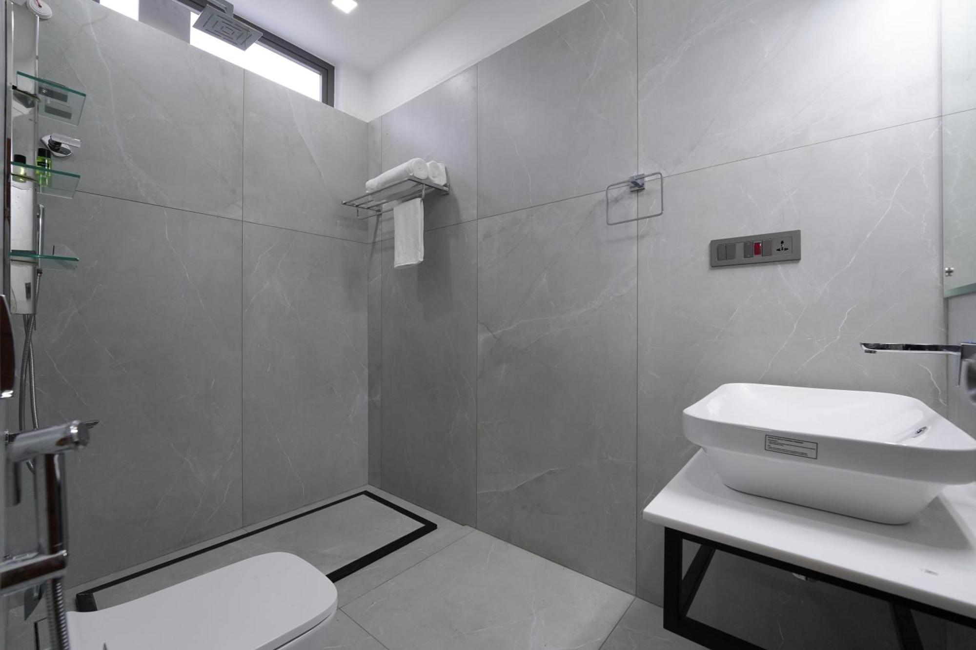 Eve Nest Hotel Kochi