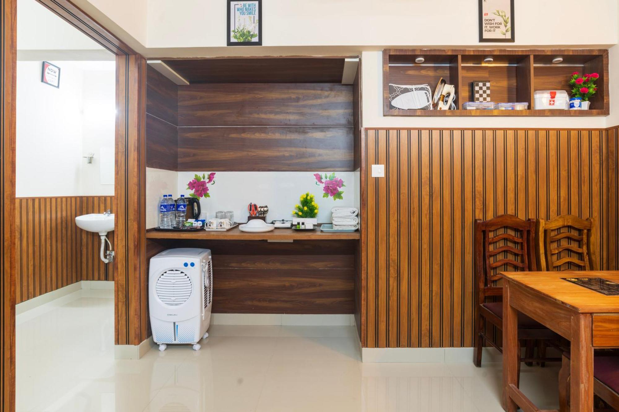 Sancta Maria Airport Hotel *