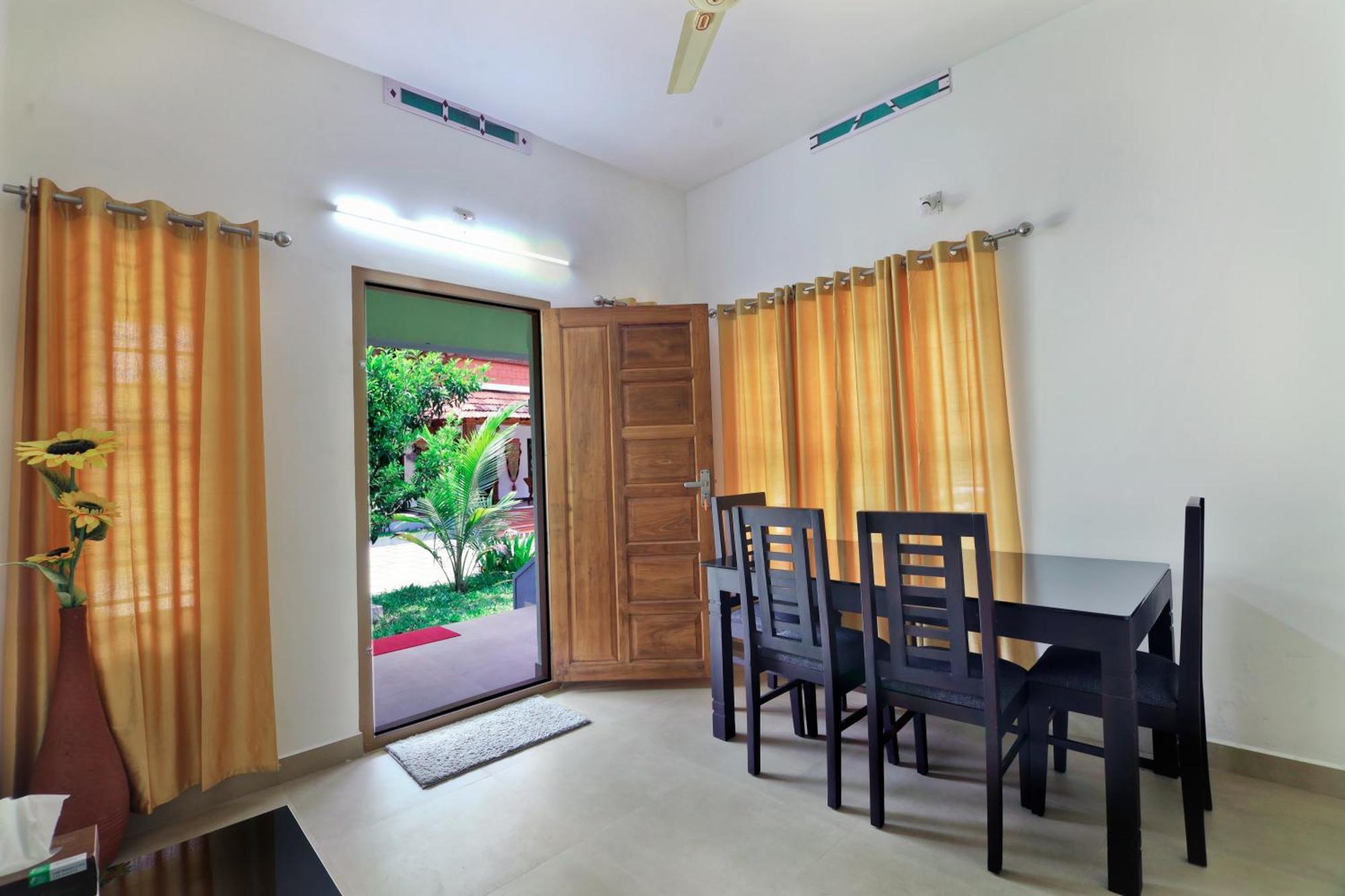 Vajra Ayurveda And Yoga Retreat *