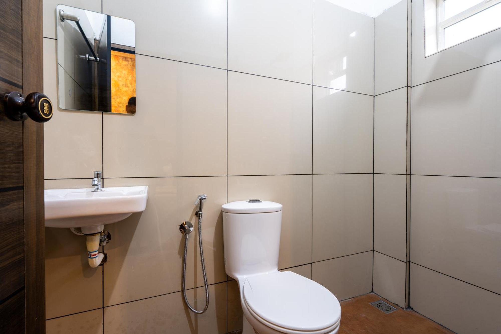 Yaad Residency Hotel