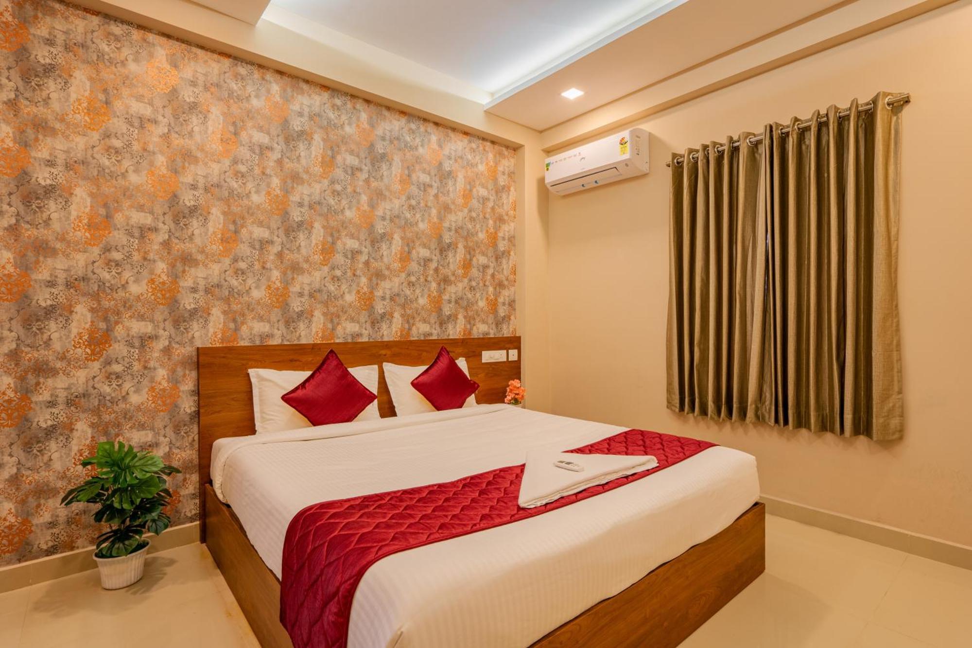 Hotel Yaad Residency Kochi