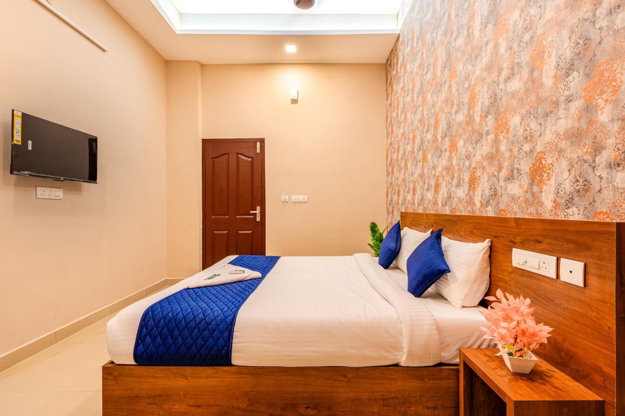 Hotel Yaad Residency Kochi