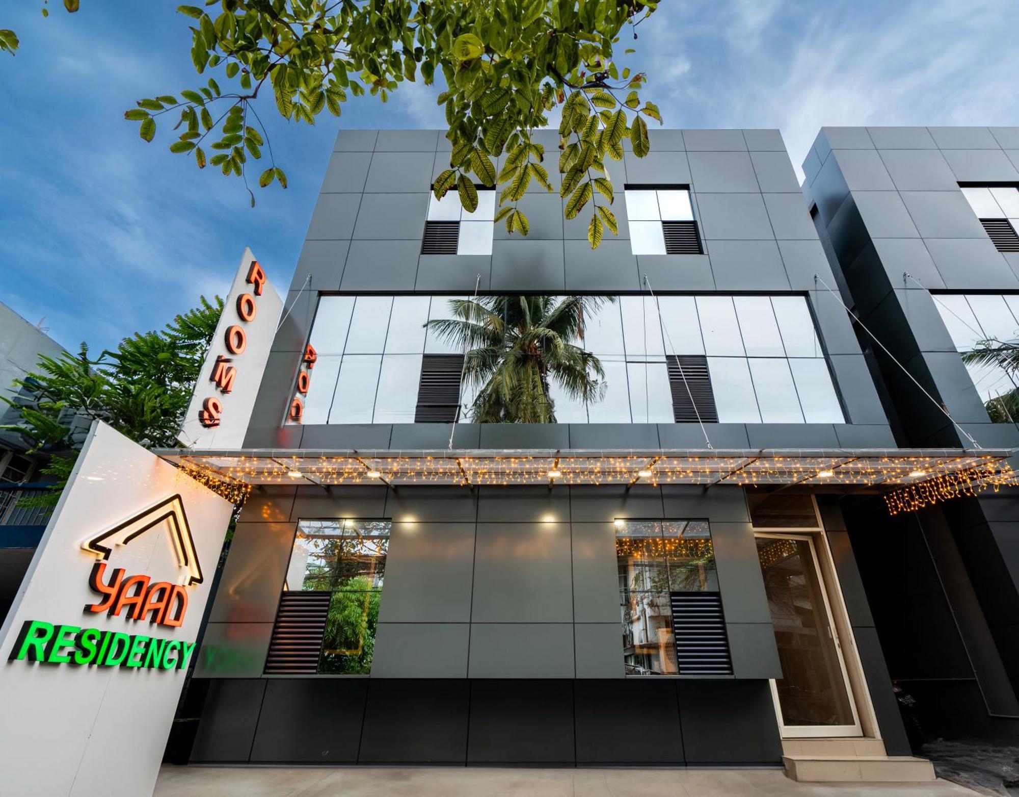 Yaad Residency Hotel Kochi