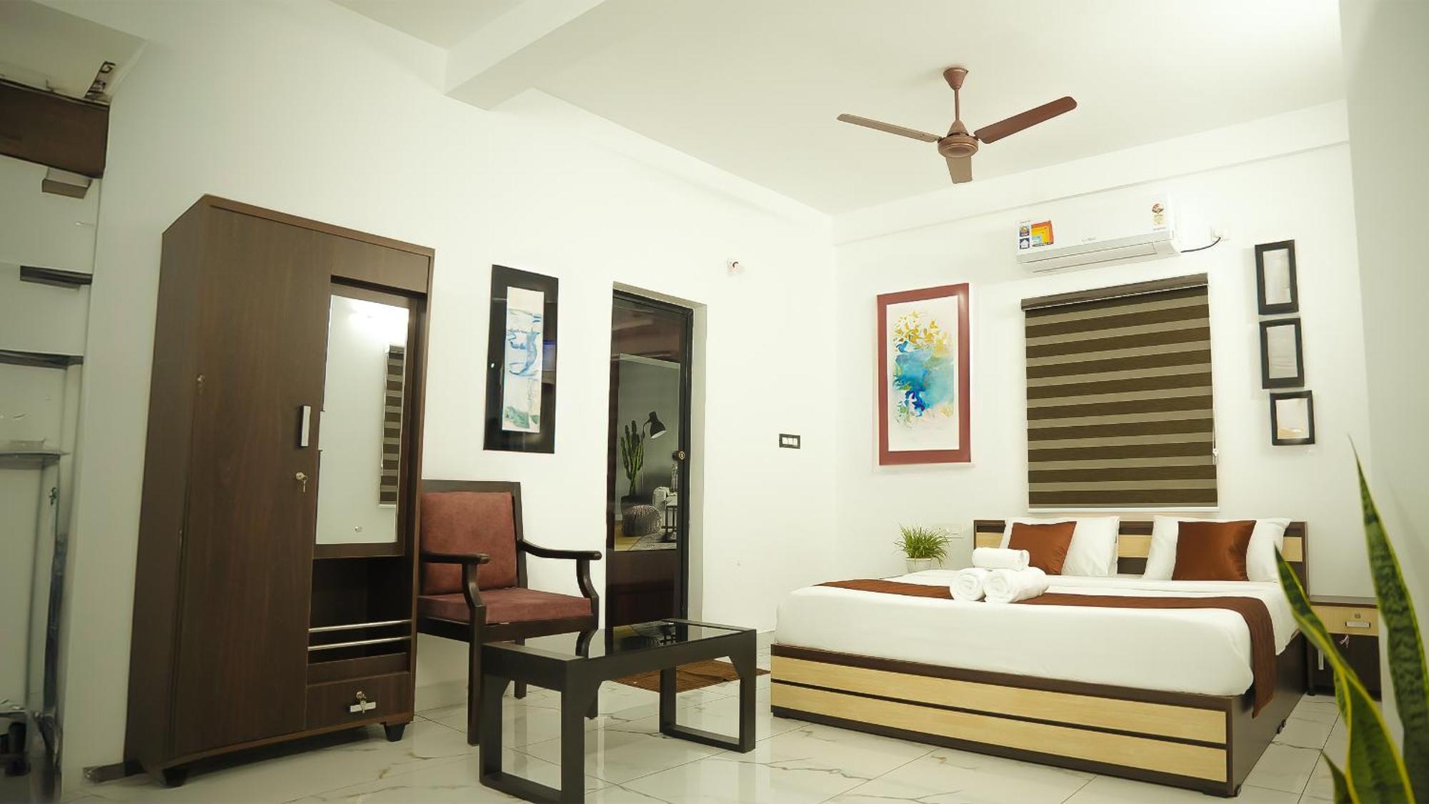Gold Suite, Kakkanad Kochi
