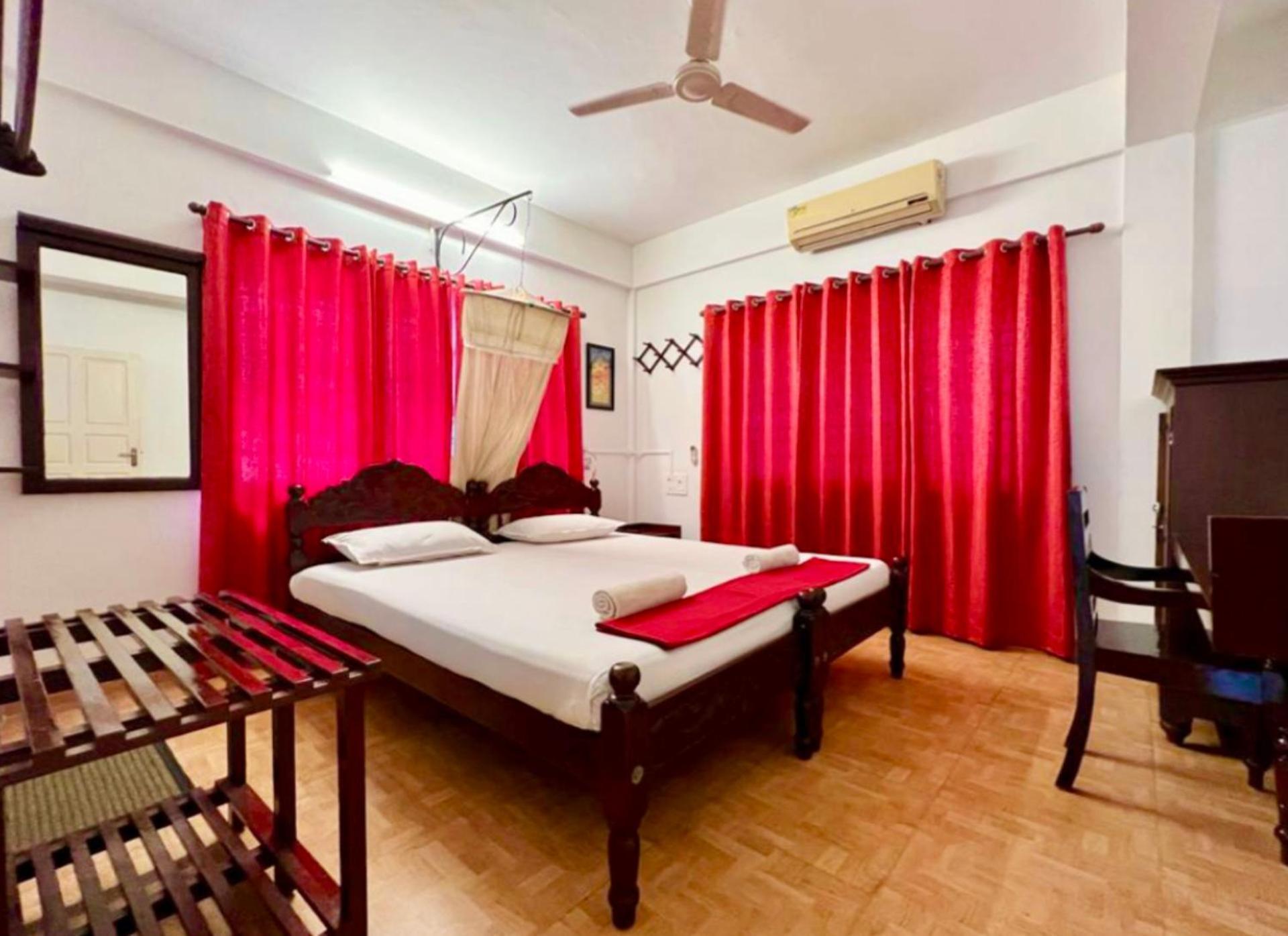 Reds Residency -