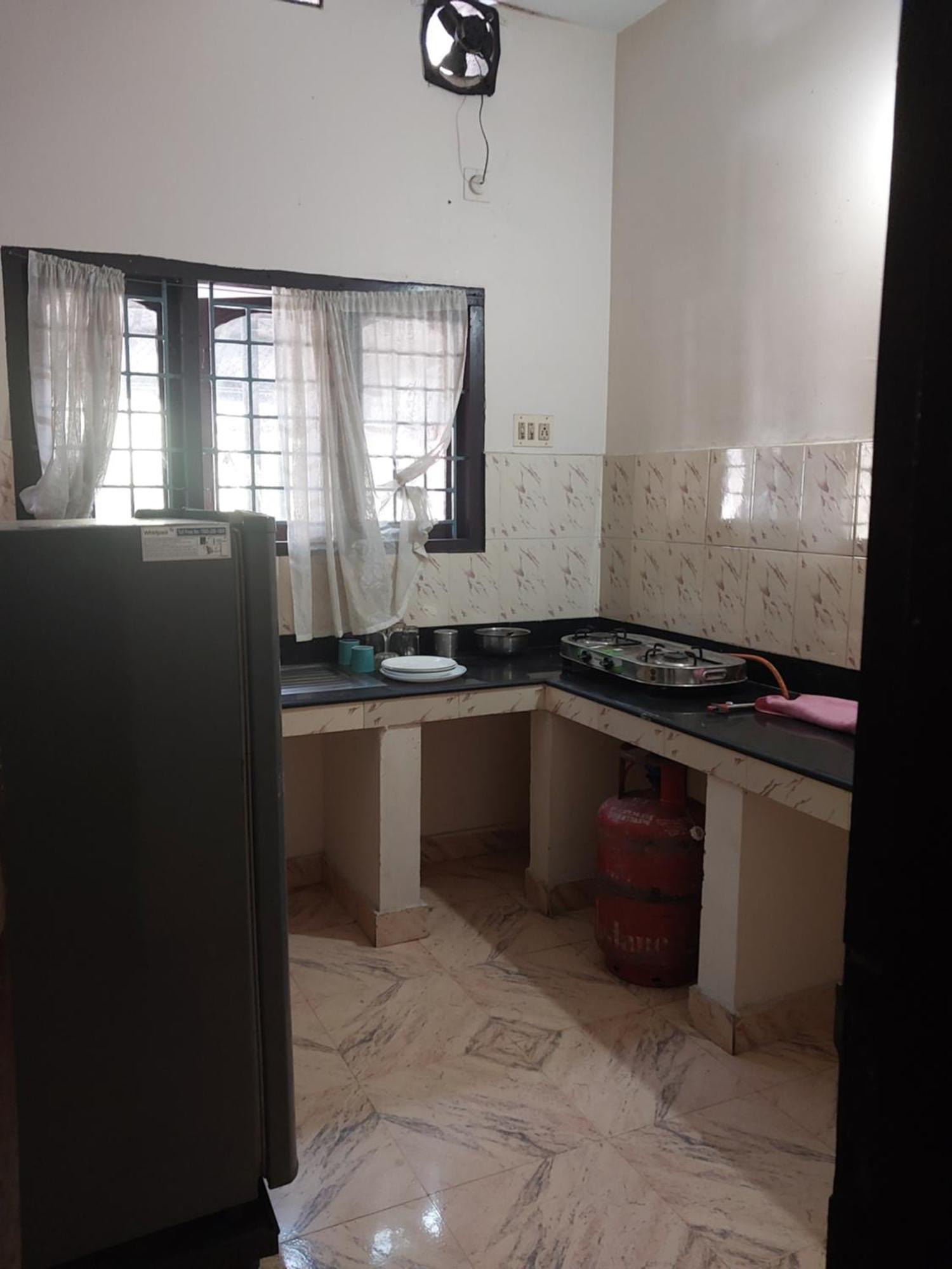 Taj Mahal Homestay *