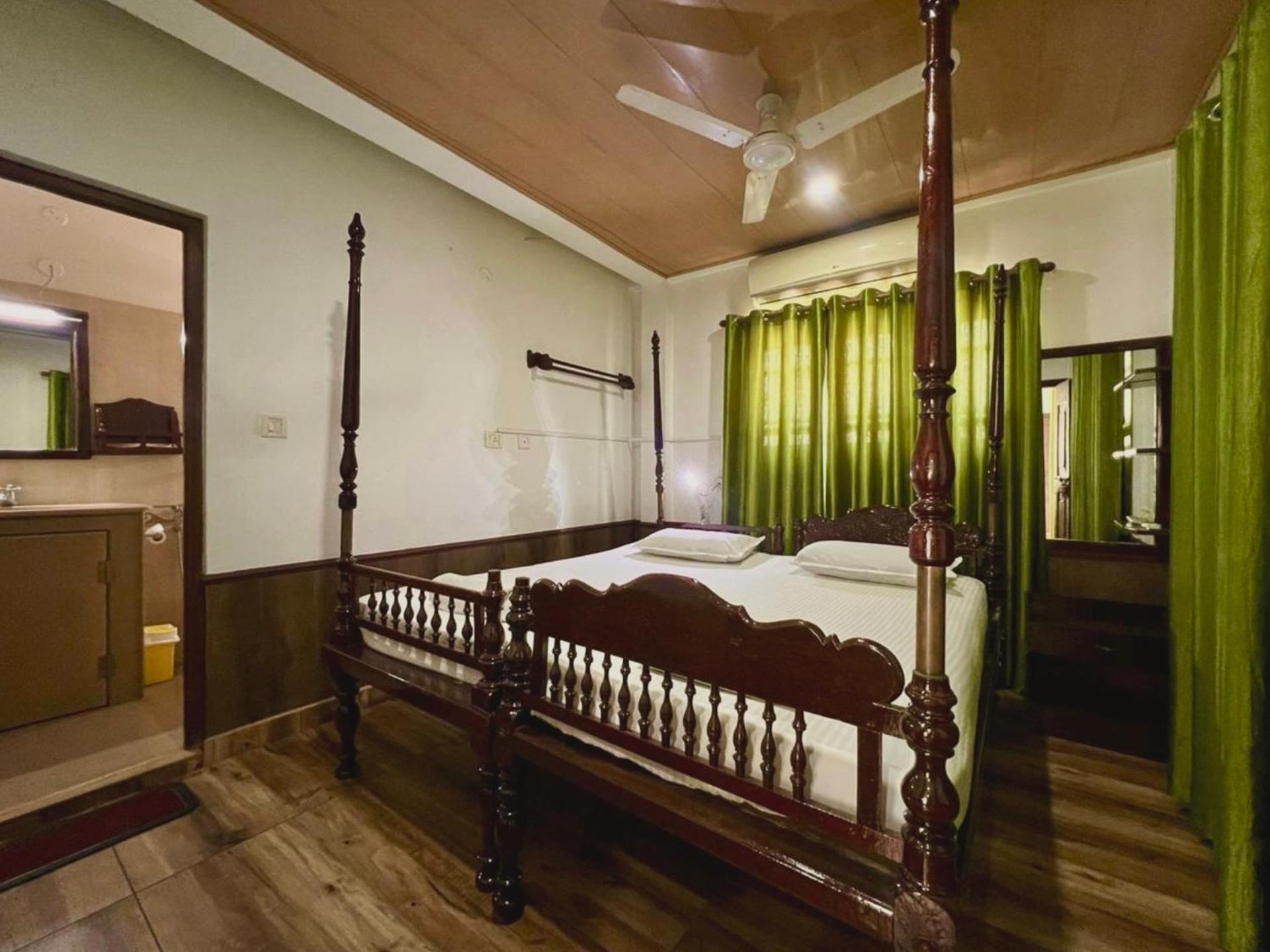 Reds Residency - Homestay Kochi