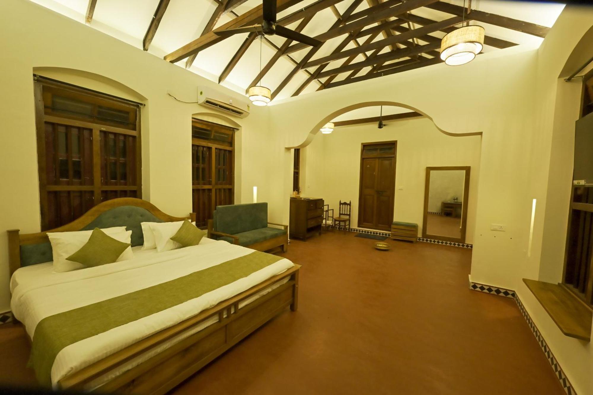 Kowdi House - A Heritage * Kochi