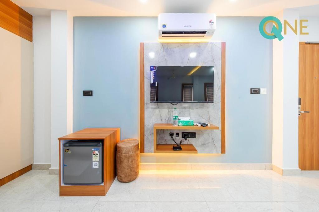 Glitz Q One - Nr Ernakulam Junction Kochi