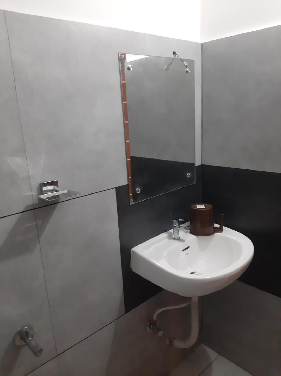 Hotel Shalimar Residency