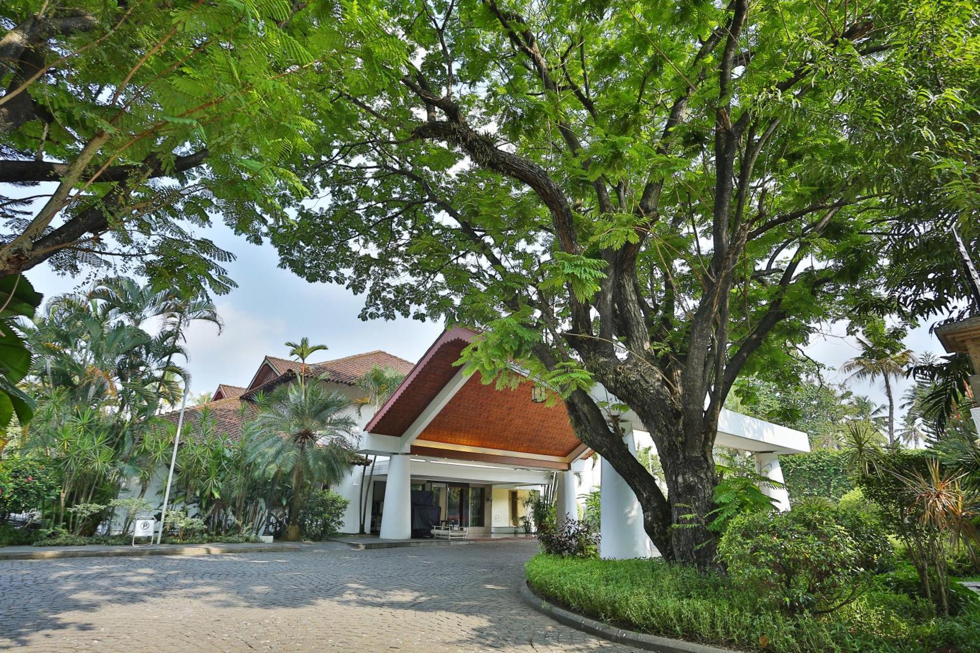 The Fern-an Ecotel Hotel, Hotel