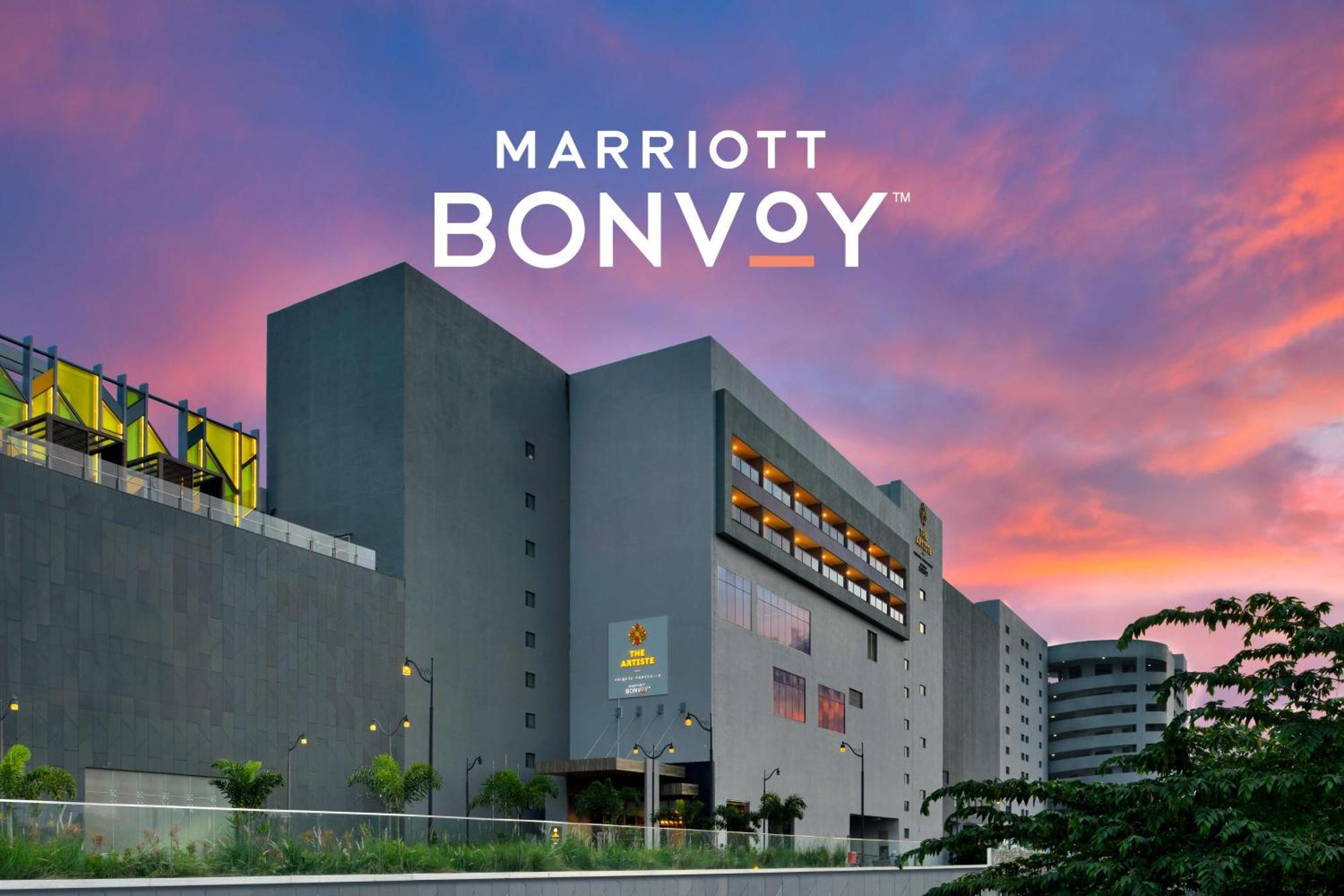 Hotel The Artiste, Kochi, A Tribute Portfolio By Marriott 5*