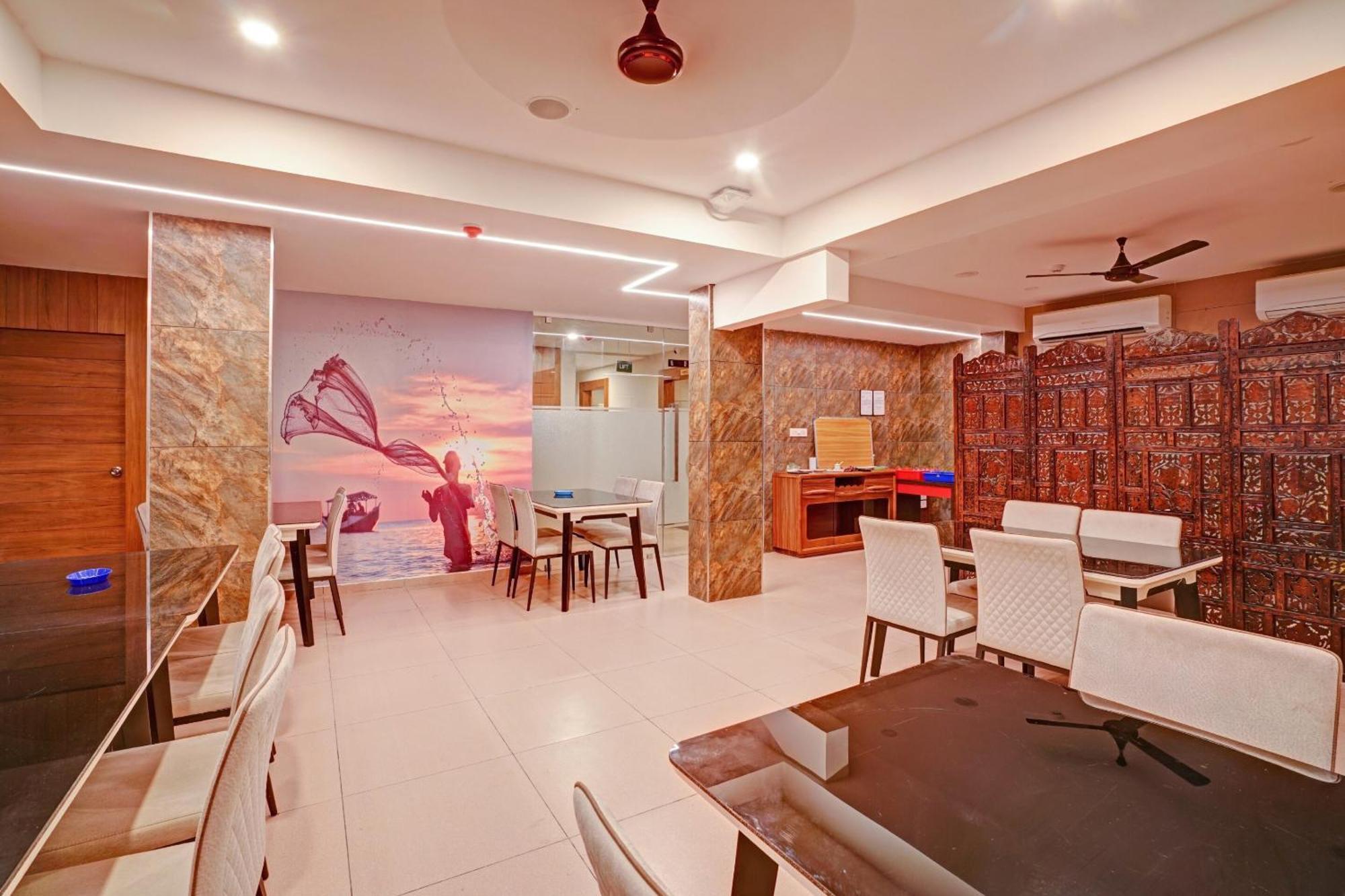 Hotel Super Townhouse Edasserys Sea Pearl 4*
