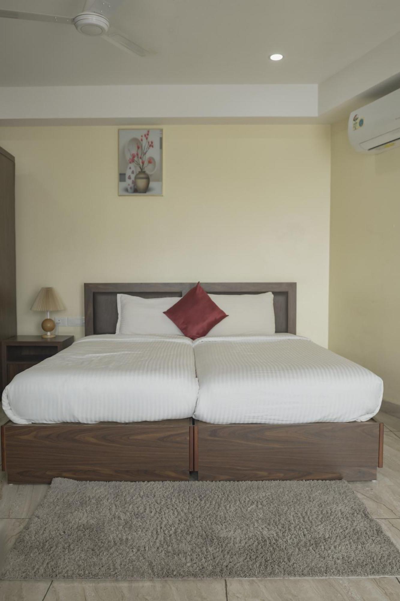 Hotel Ghala Premier Residency