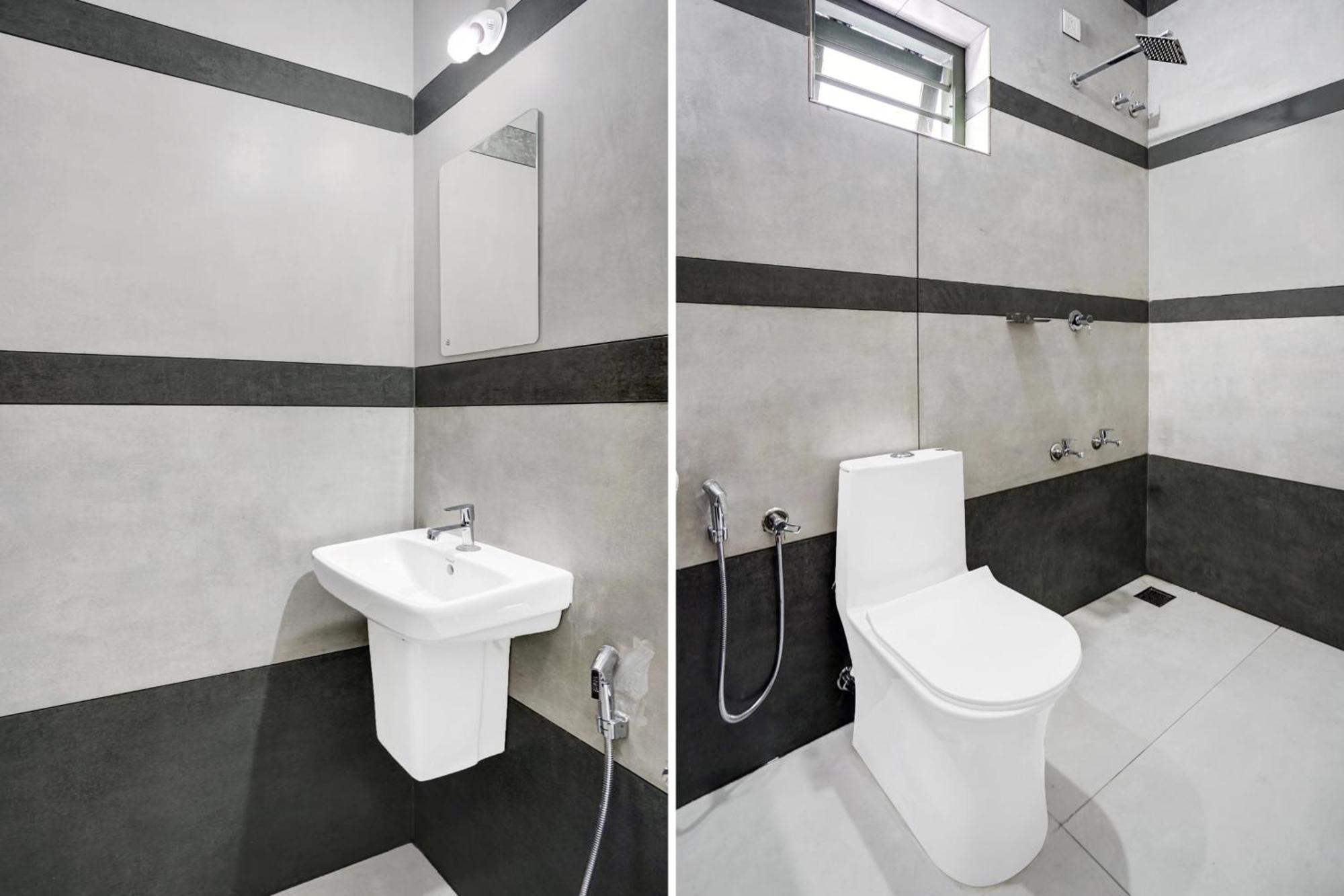 Hotel Super O Eva Residency