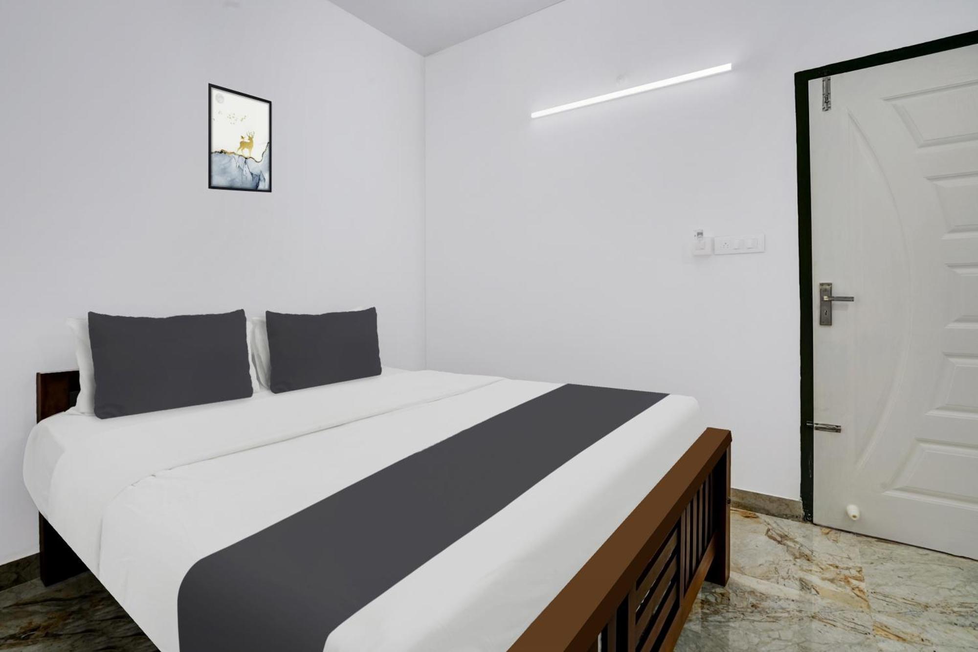 Hotel Super O Eva Residency Kochi