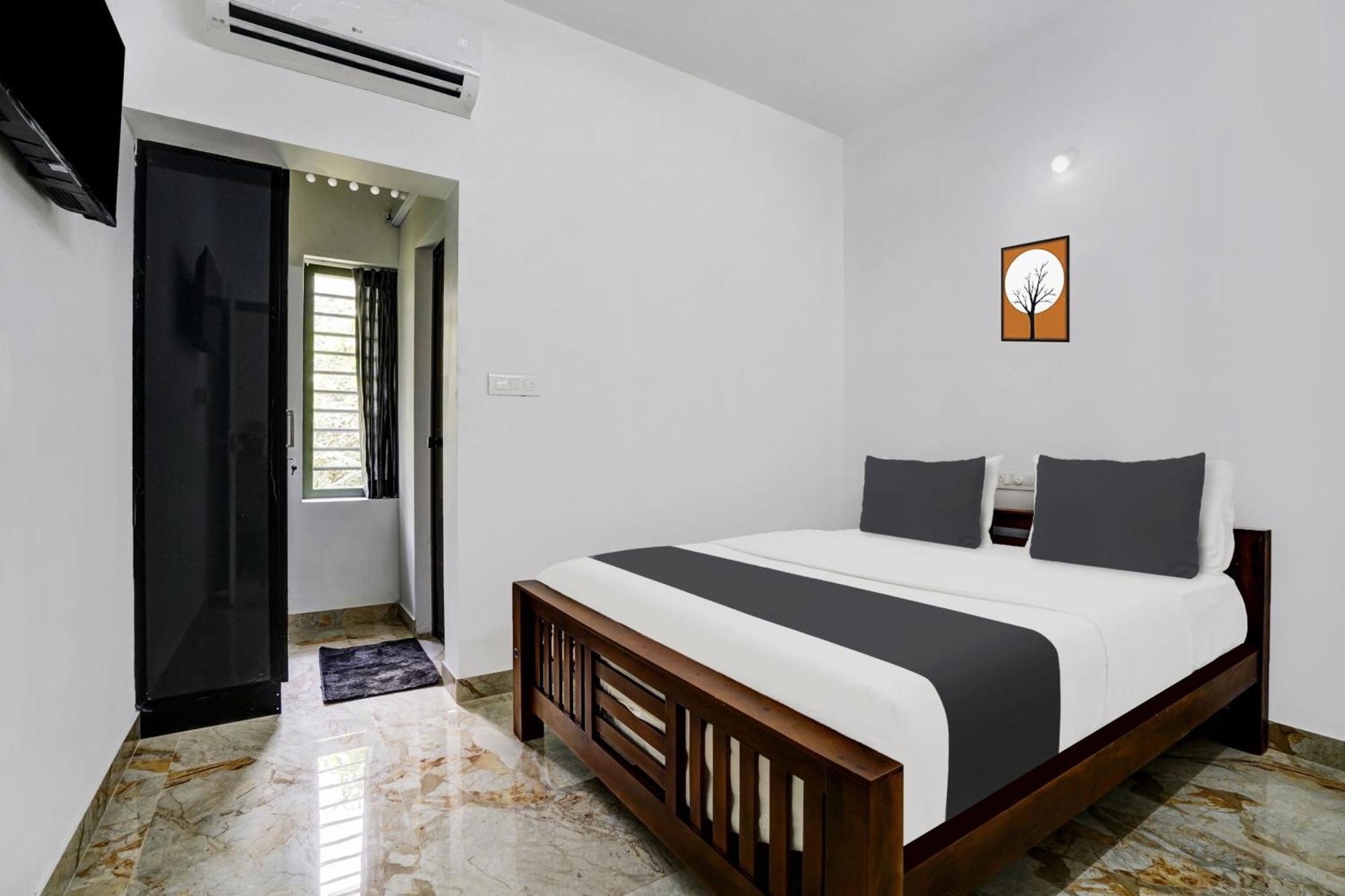 Hotel Super O Eva Residency Kochi