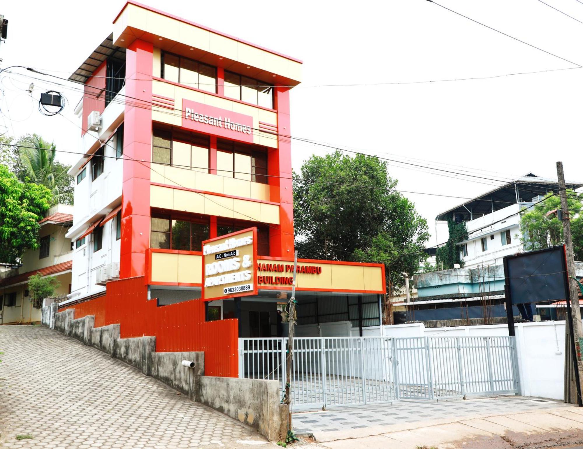 Hotel Pleasant Homes Kochi