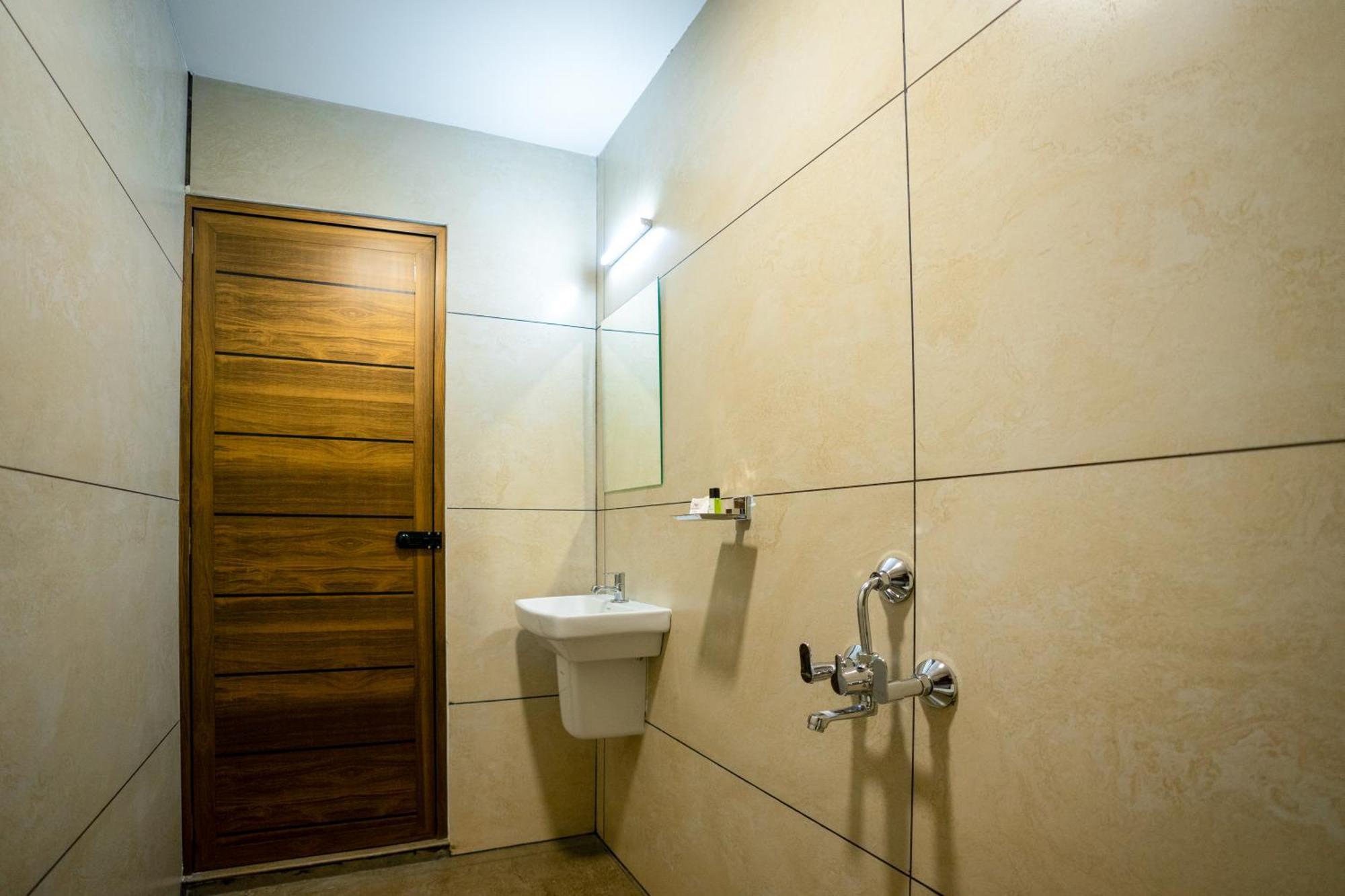 Tagme Hotel 3*