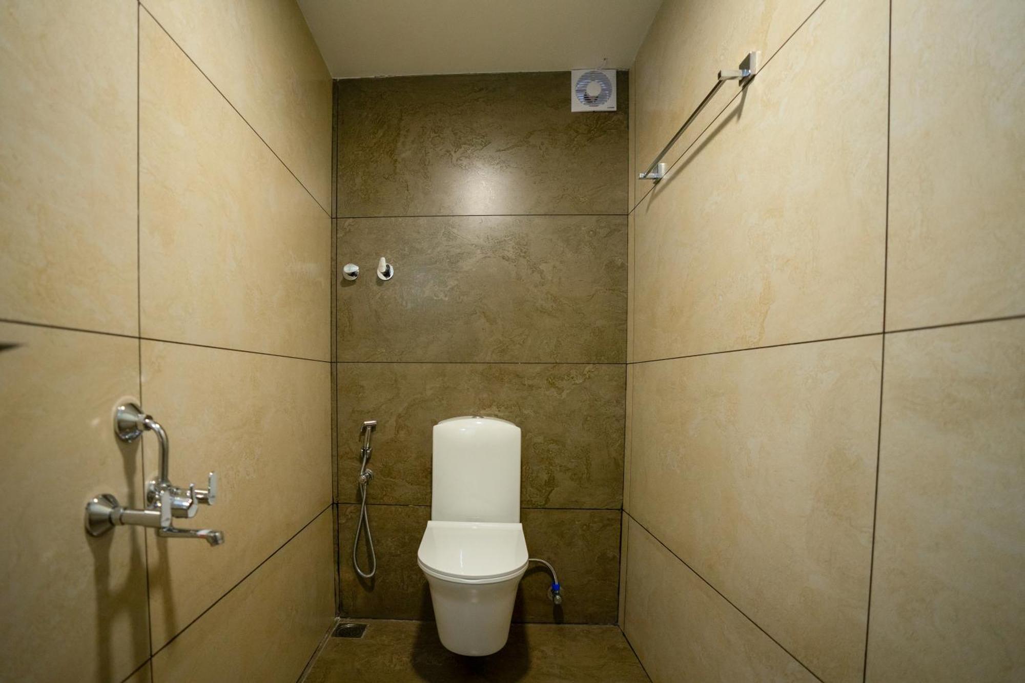 Tagme Hotel 3*